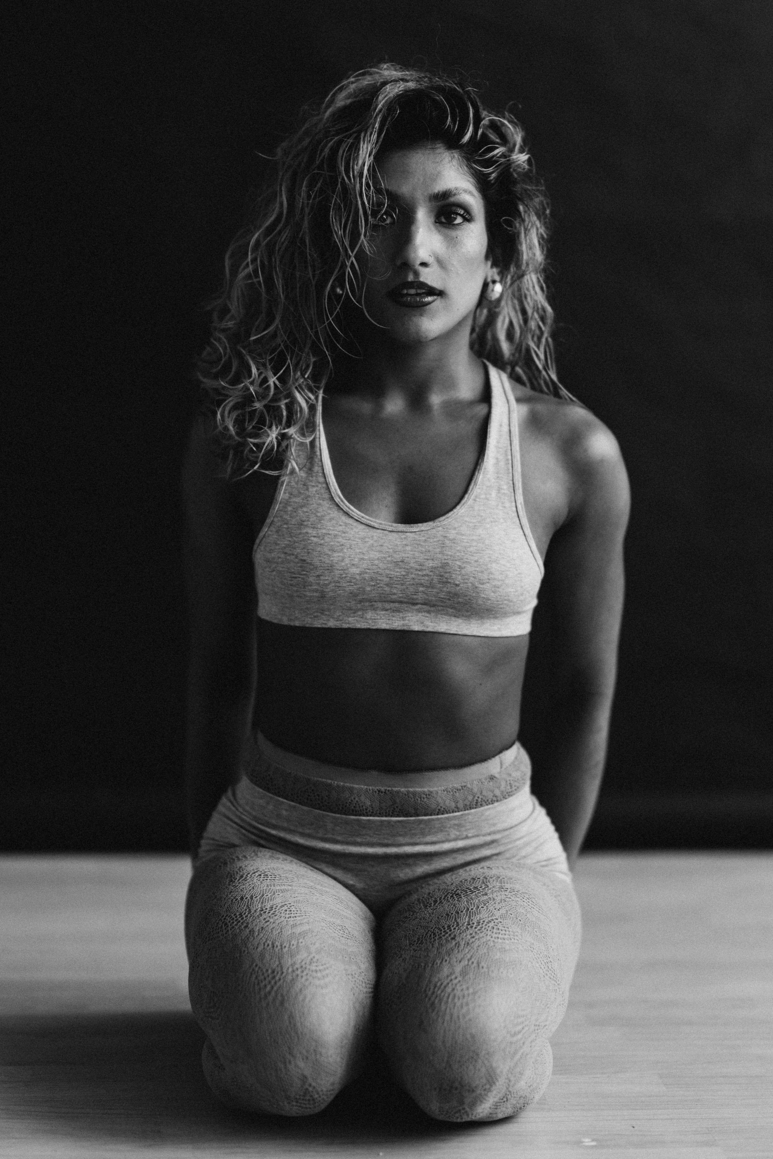 DANCERS. Victoria Olonen – Cinematic Portrait Artist | Helsinki & Europe
