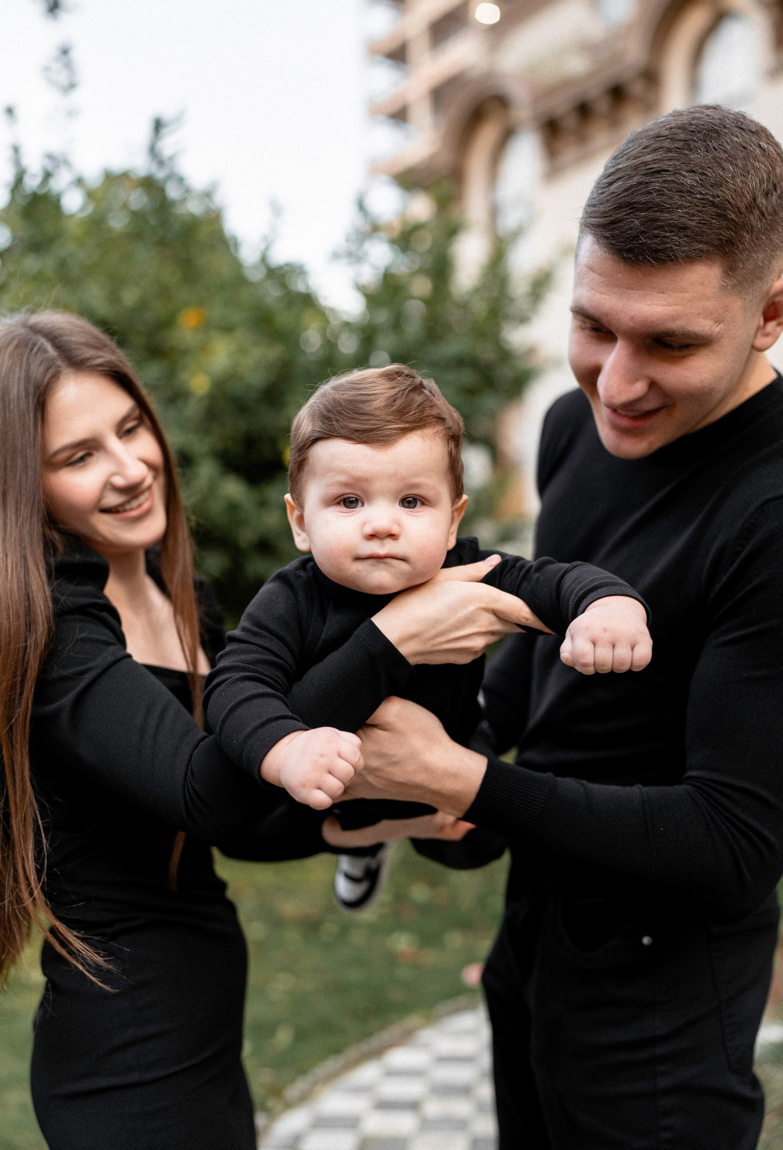 Artem, Nadia & Elisha. Family photographer in Sacramento | Sofia Pavenko