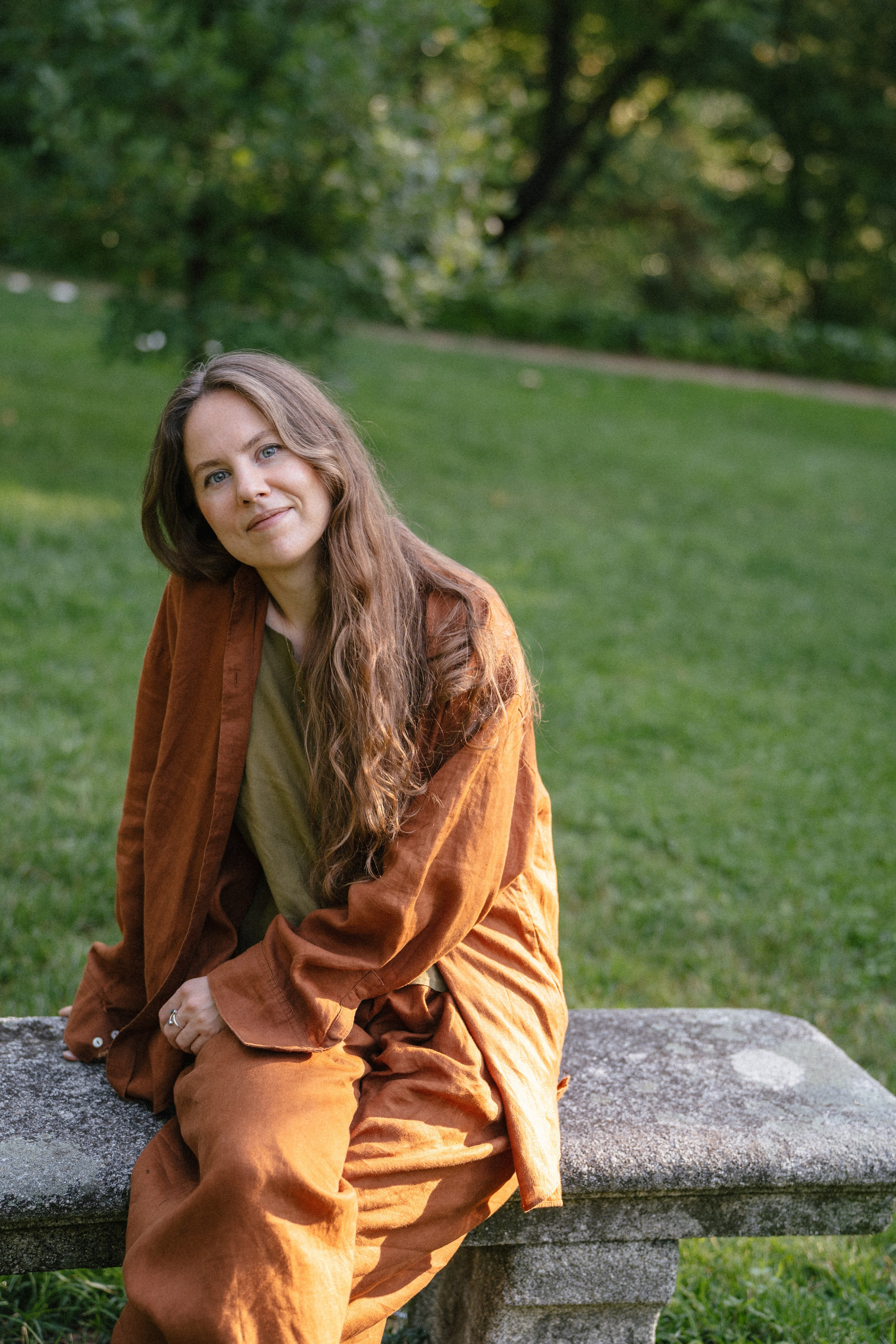 Portraits for the painter photographer Madrid. Photographer in Madrid, Spain. Alyona Belyaninova