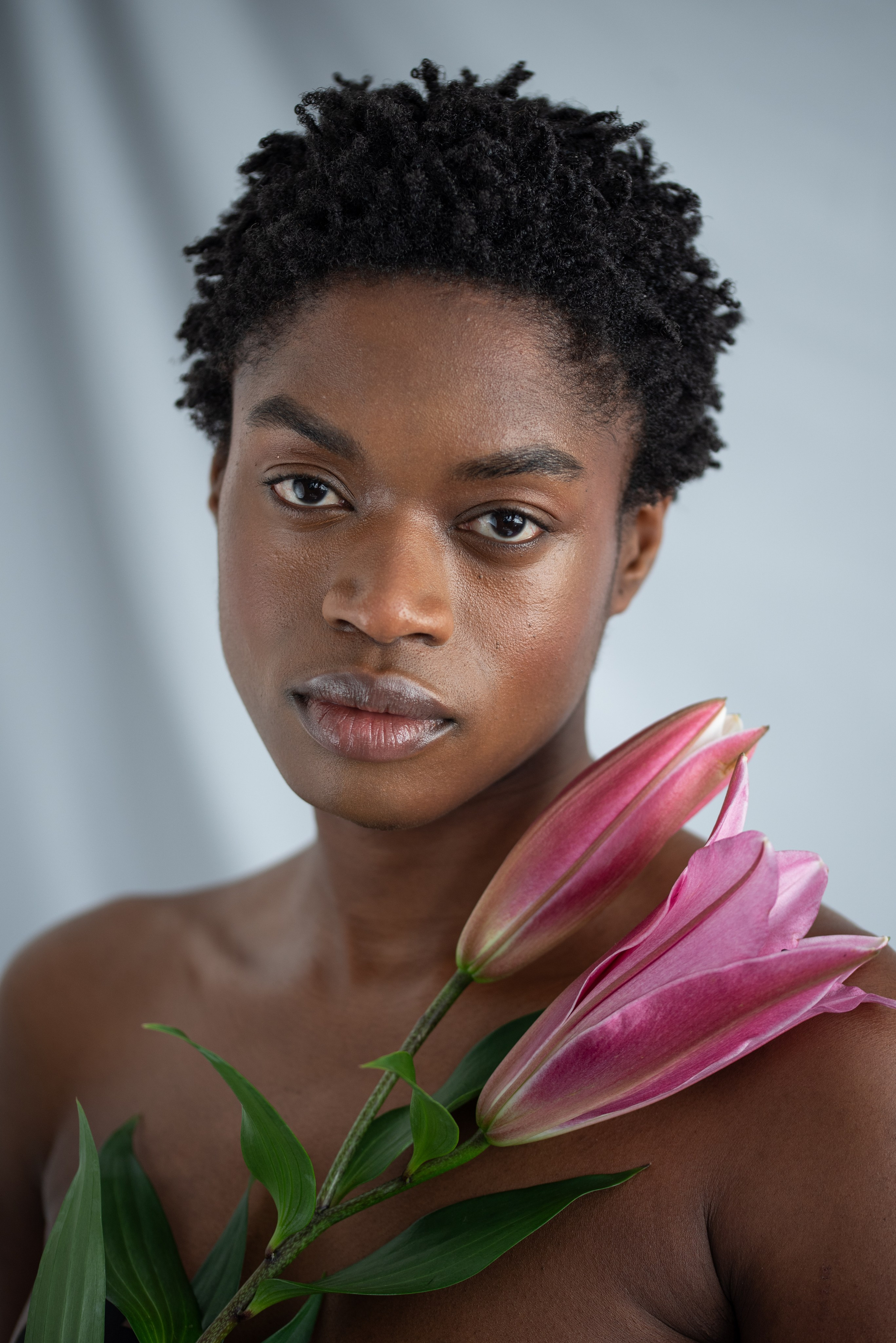 Beauty Portrait Retoucher Olha Kompaniiets. Professional high end photo retoucher Olha Kompaniiets