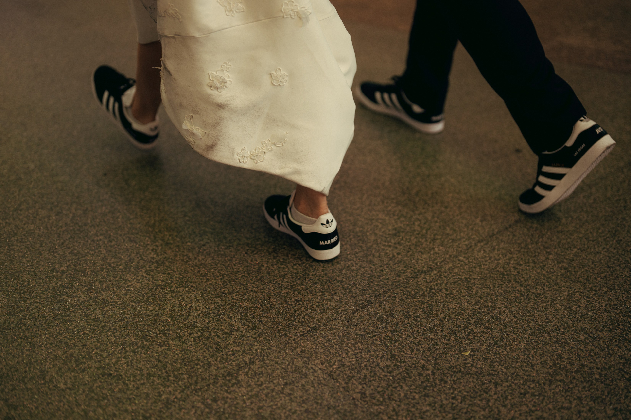 Lara&Dan. Wedding & elopement photographer Viktoriya Kravtsov. Las Vegas