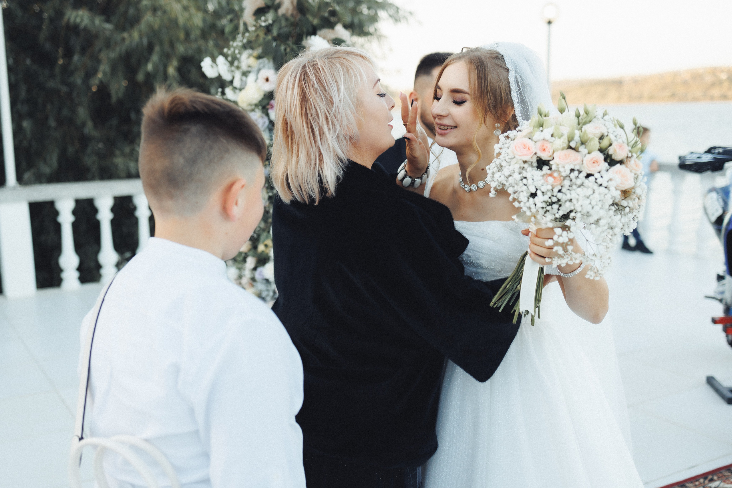 X & S. Fotograful evenimentului tău