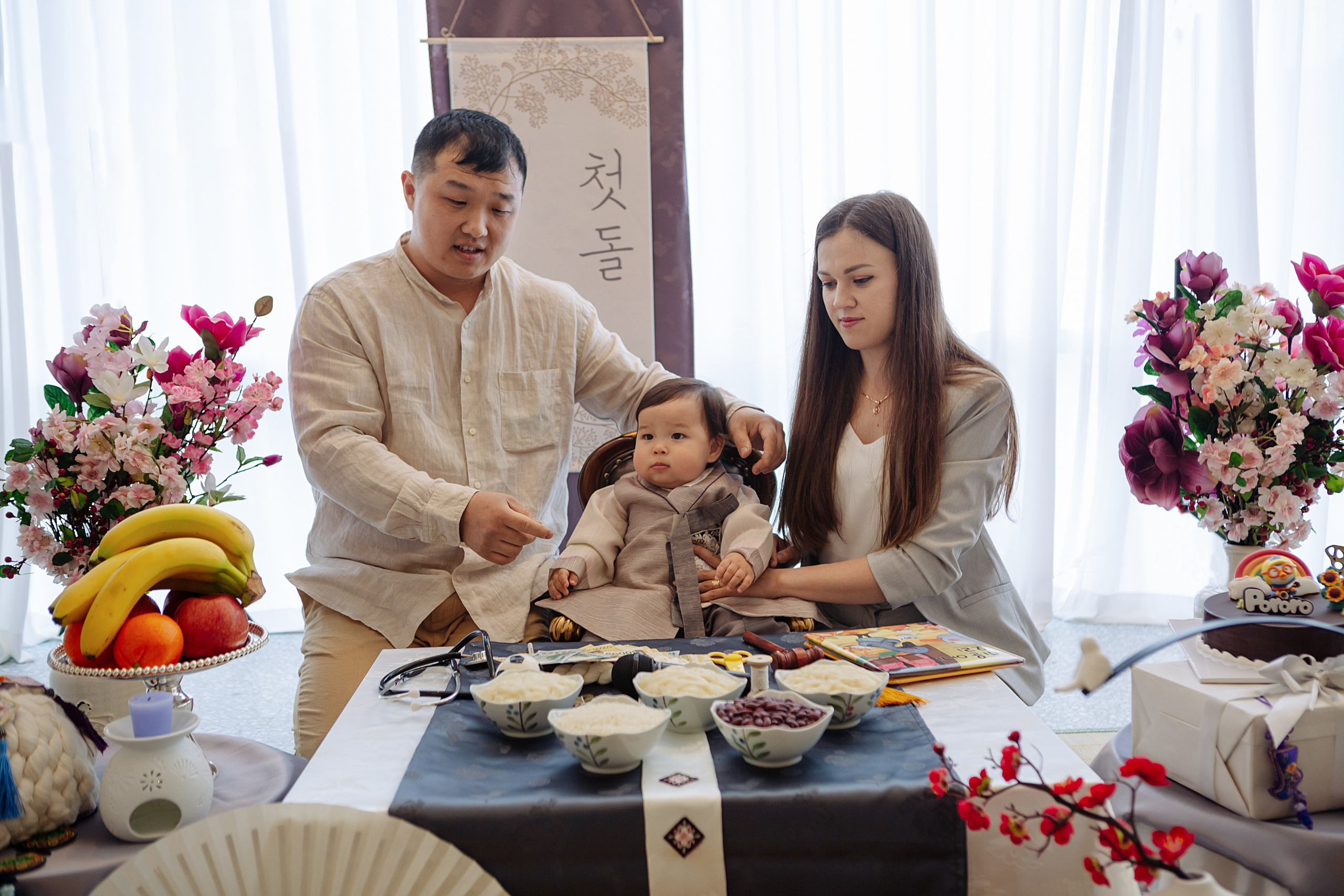 Тимофей в студии. Фотограф беременности, ньюборн и годовасиков в Корее Жанна Хан