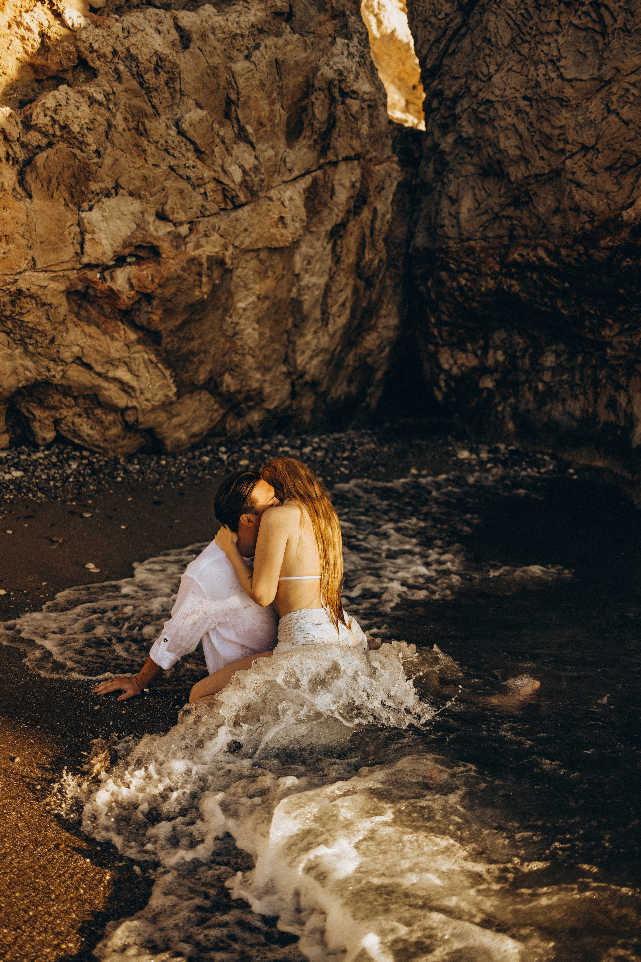 Рассветная фотосессия love story в Кемере. Wedding & Event Planner