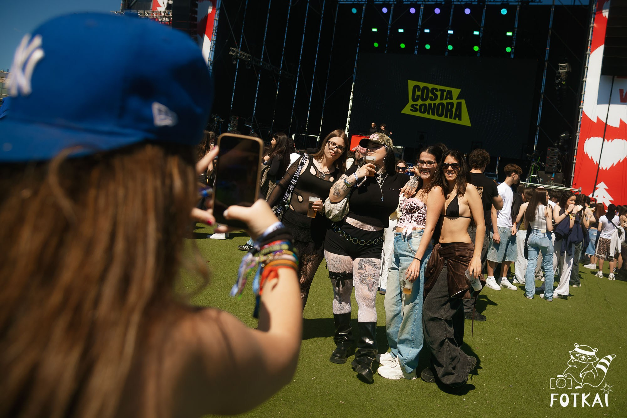 Costa Sonora 2026 Alicante Day 1 Photos — Find Yourself, Friends and Festival Crowd | FOTKAI