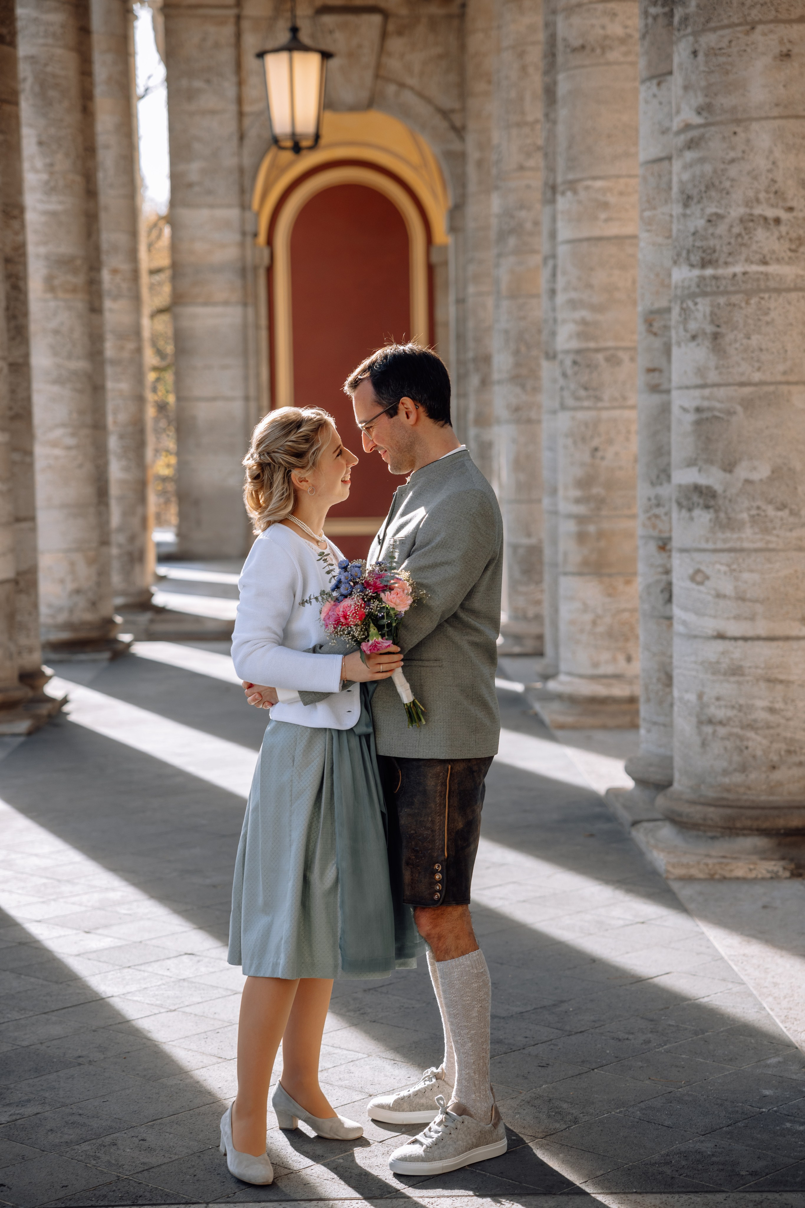 Herbsthochzeit im Standesamt Schwabing. Hochzeitsfotograf München Taufe Familienfotograf Tanja Mauke