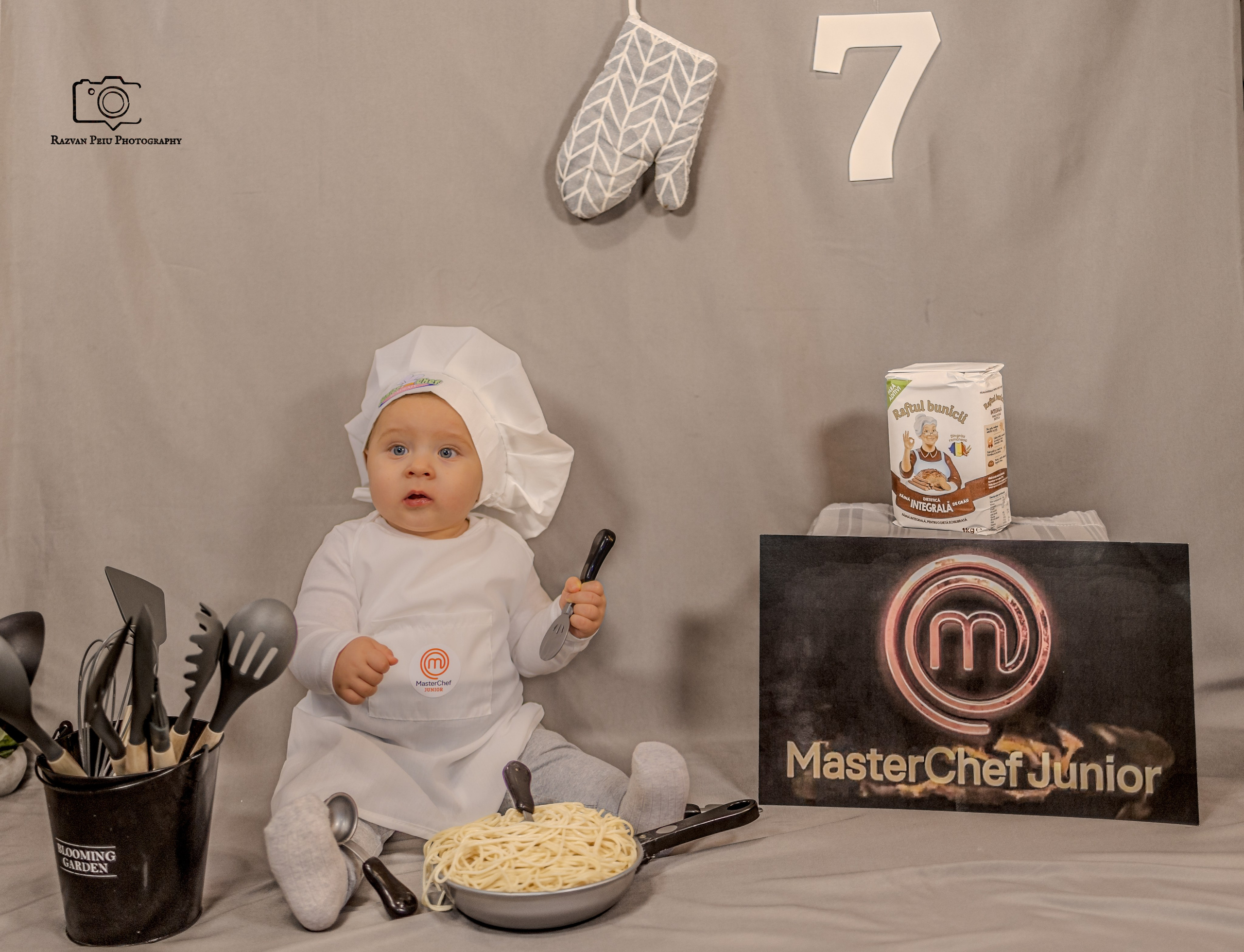 Evolutia unui bebe in fiecare luna. Razvan Peiu Photography, dincolo de fotografie!