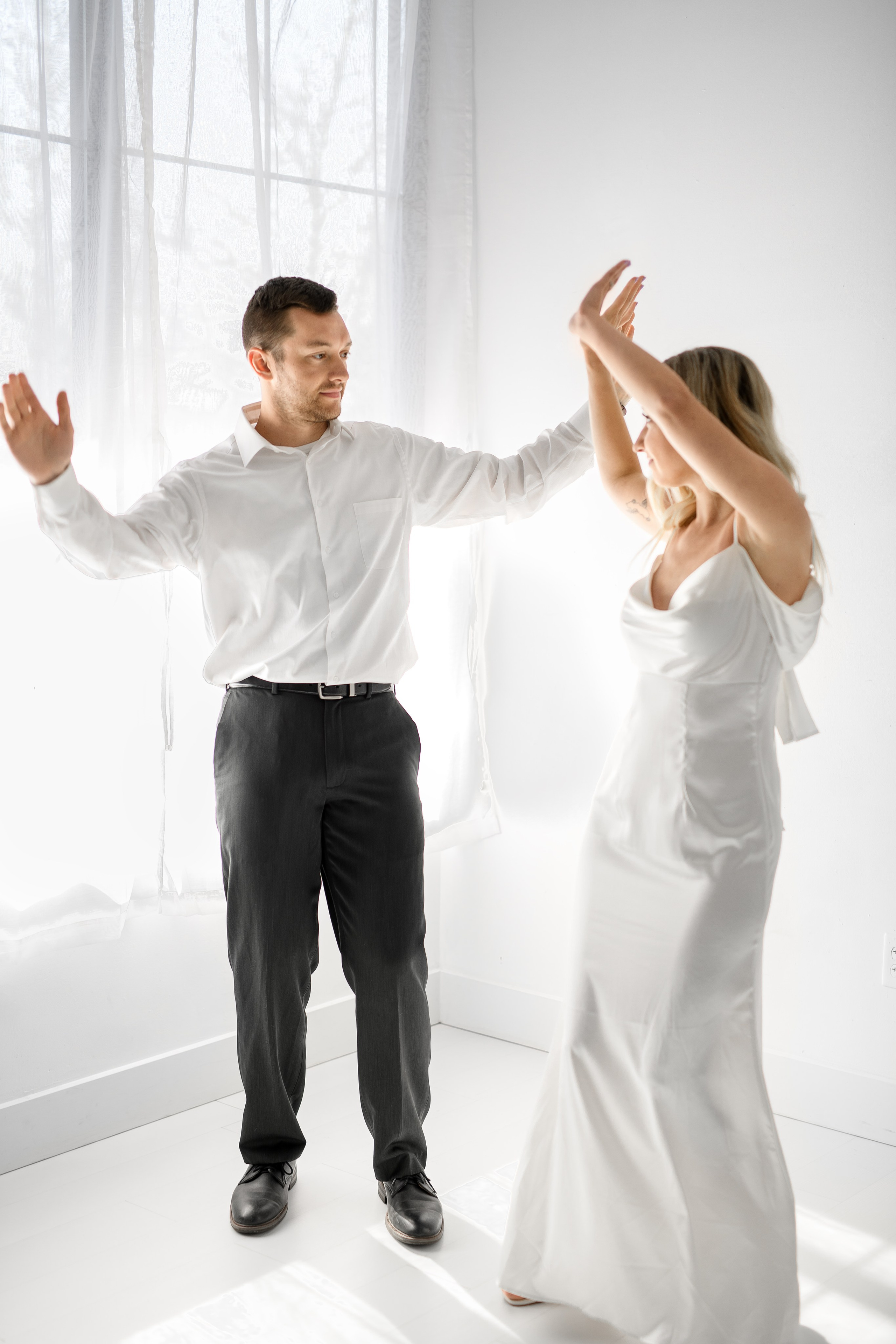 Couples Session Portland OR | M&D. Alena Tau | Wedding & Family Photographer Vancouver WA and Portland OR