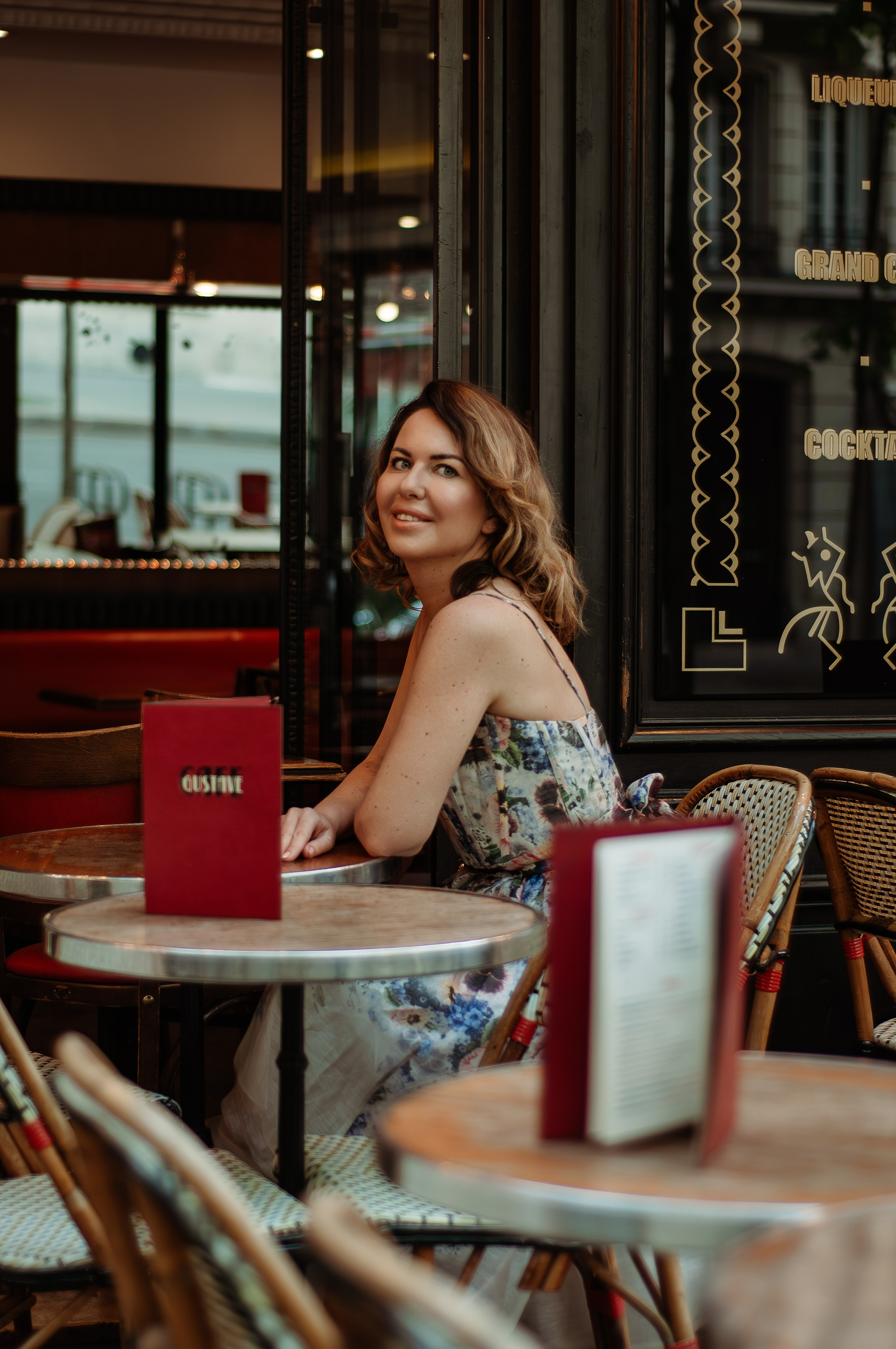 Индивидуальная фотосессия в Париже. Фотограф в Париже Полина Осипова