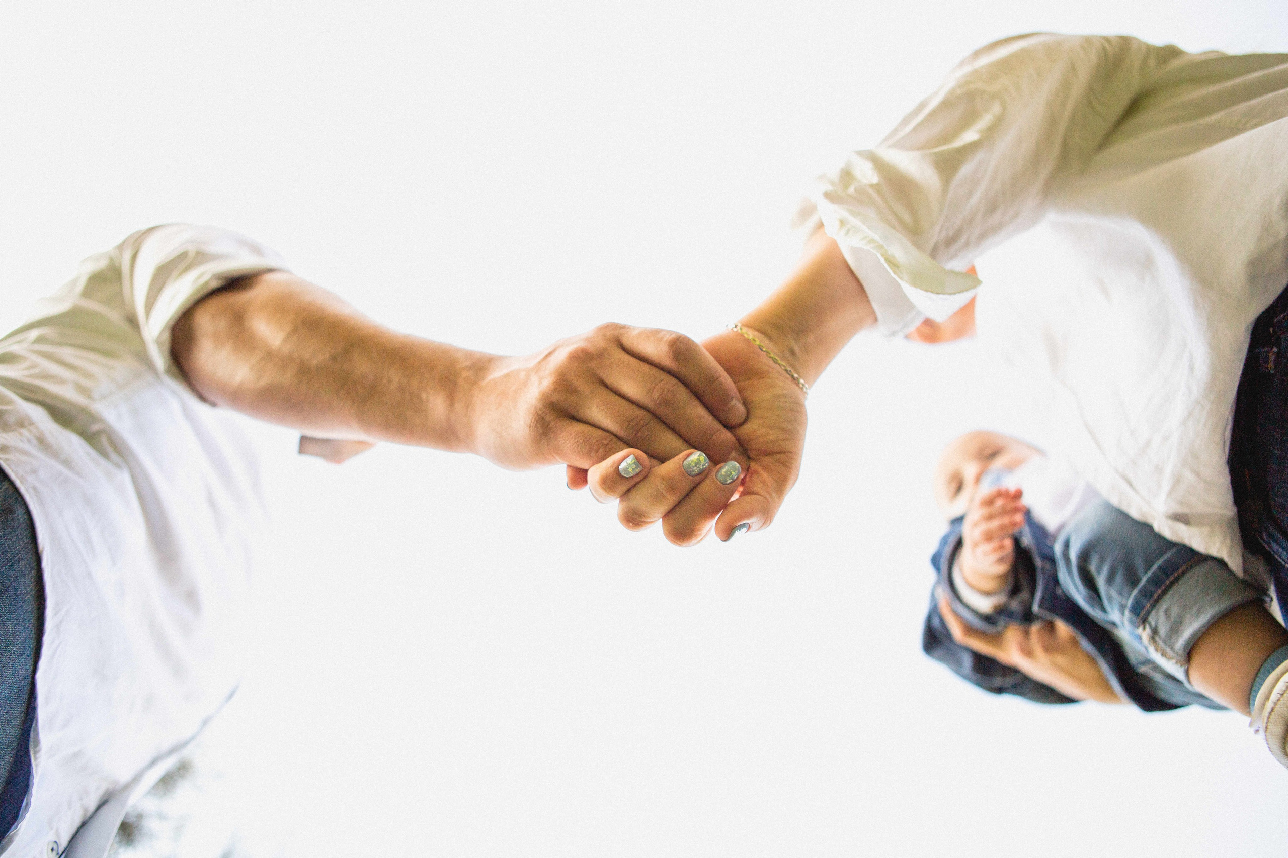AT THE WALLS OF THE OLD CITY. PHOTOGRAPHER IN ISRAEL