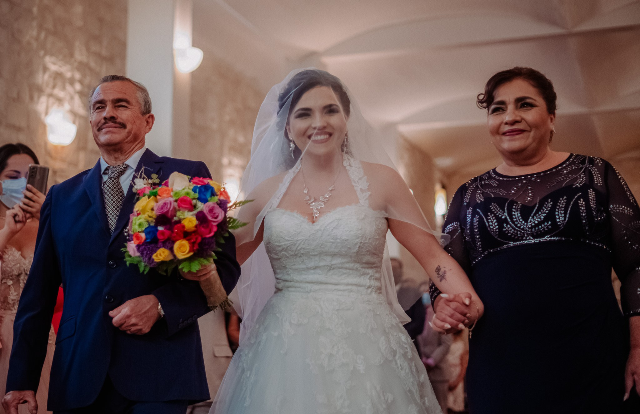 Lucero & Eliezer. Wedding and family photographer in Mexico City