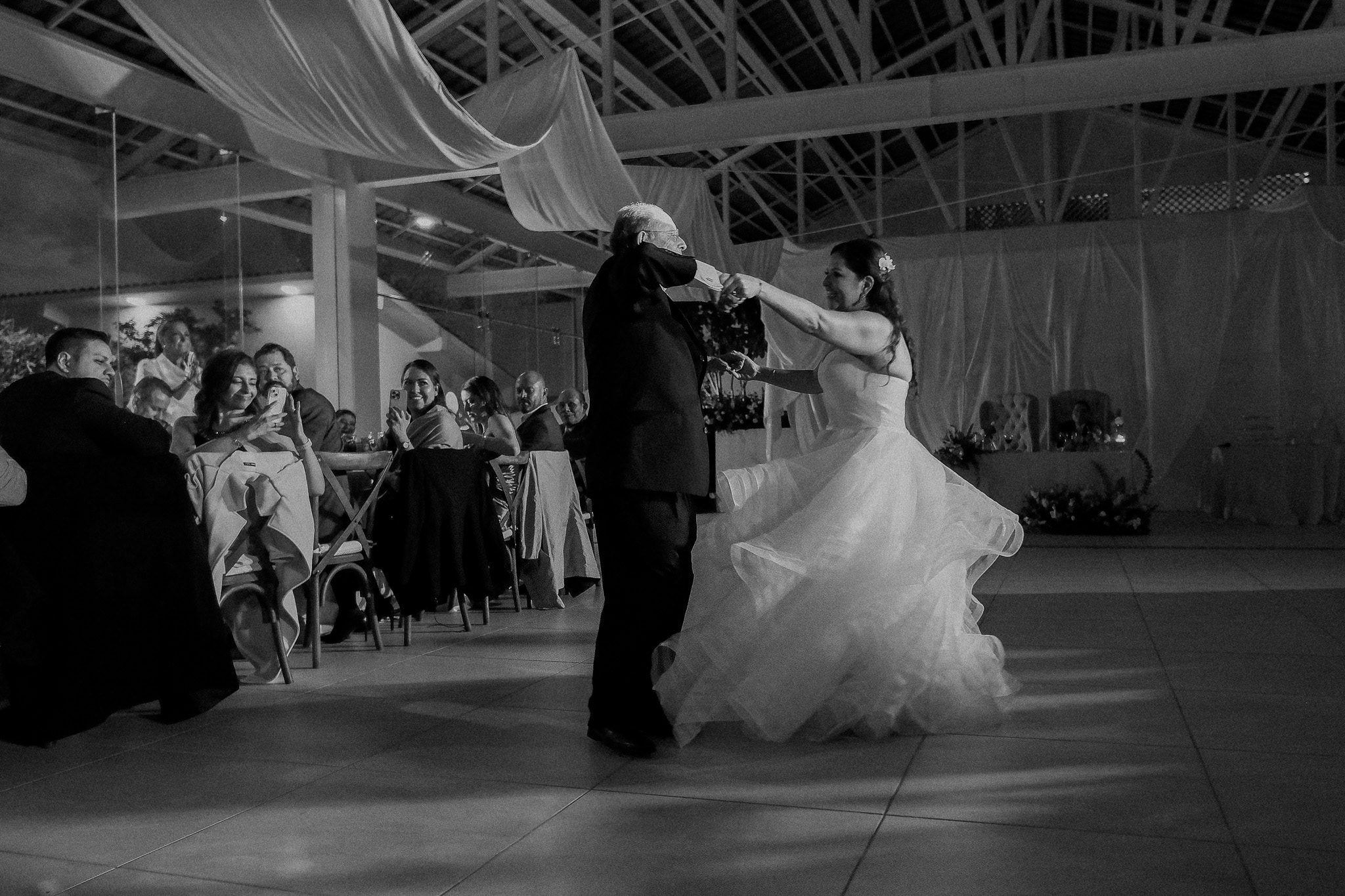 Tania & Hector. Wedding and family photographer in Mexico City