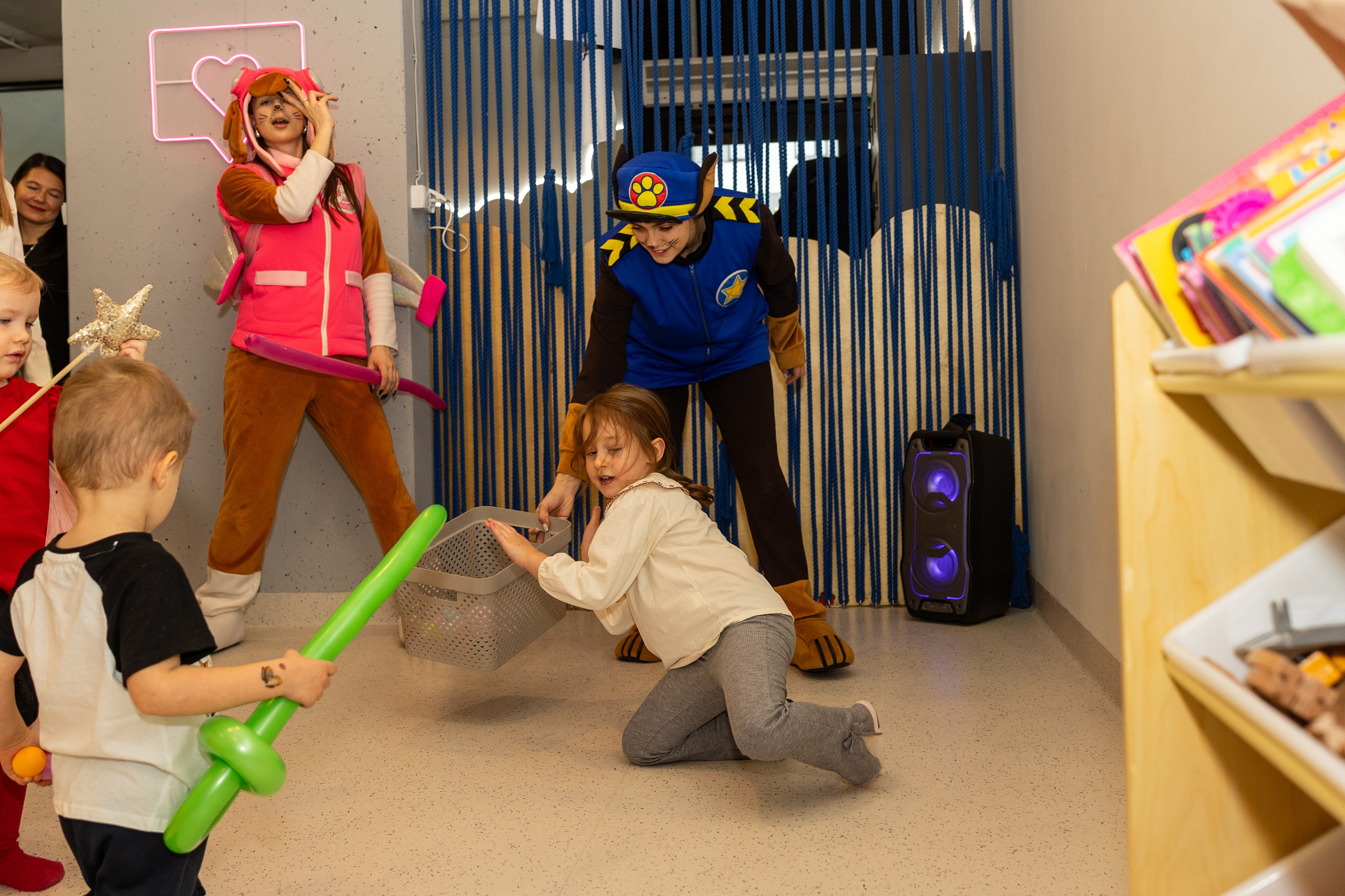 День рождения Артёма 24 января 2026 года. Семейный и детский фотограф в Варшаве Мила Бобровская