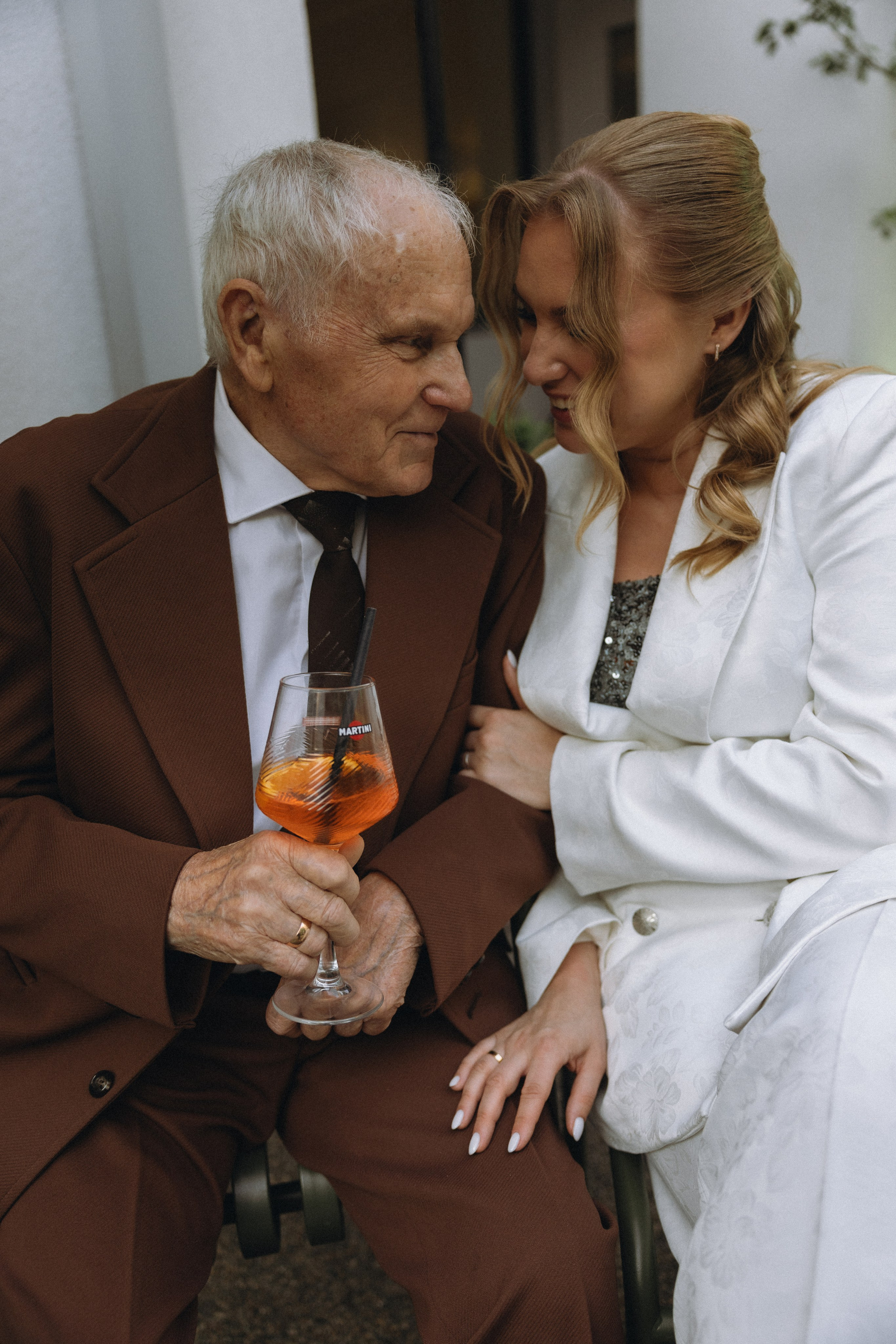 Paulina ir Deivydas | vestuvės Vynvytyje | Kaunas 2025. Vestuvių ir šeimų fotografė Lena Bondarenko / belove photo