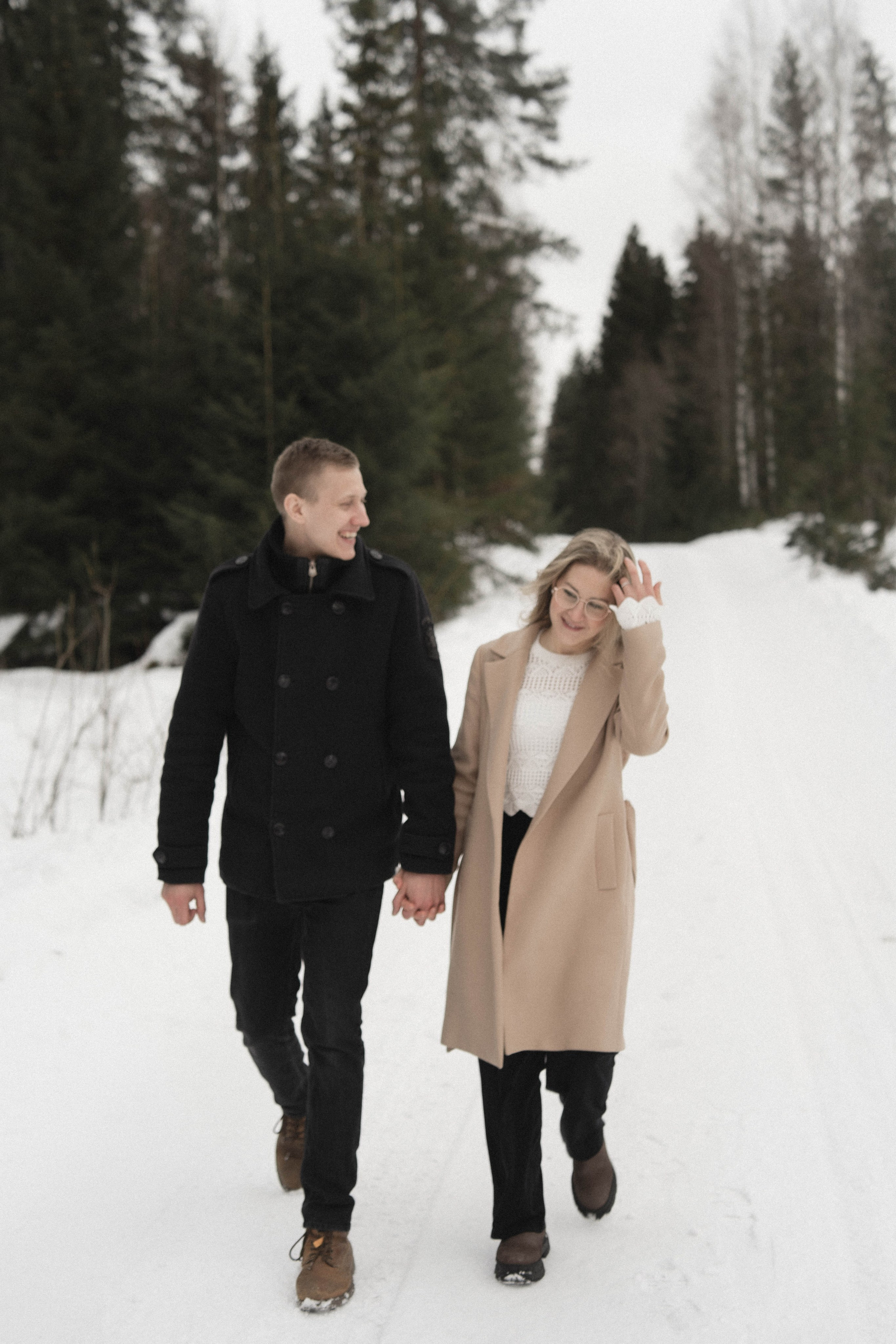 Tytti and Yusus. Lifestyle photographer Turku. I catch emotions in the frame