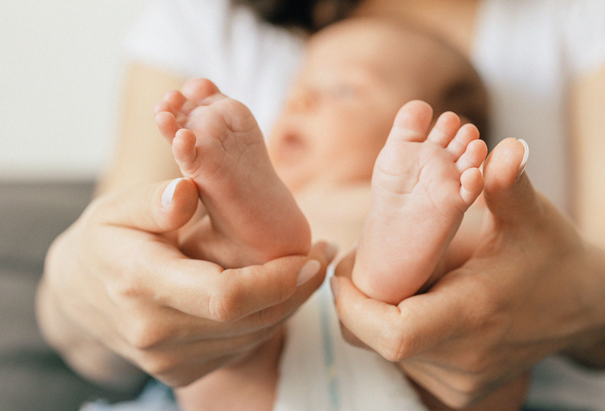 Фотосъёмка малыша дома. Family and wedding photographer in Prague Natalia Fedori