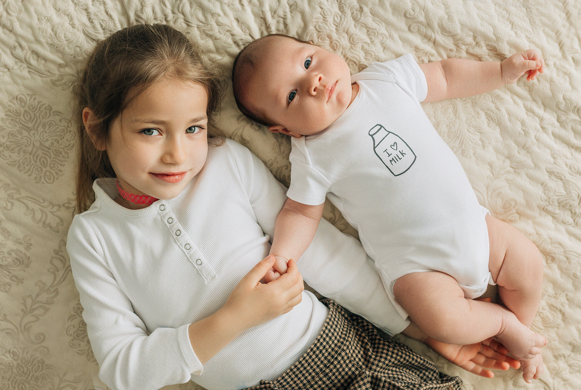 Фотосъёмка малыша дома. Family and wedding photographer in Prague Natalia Fedori