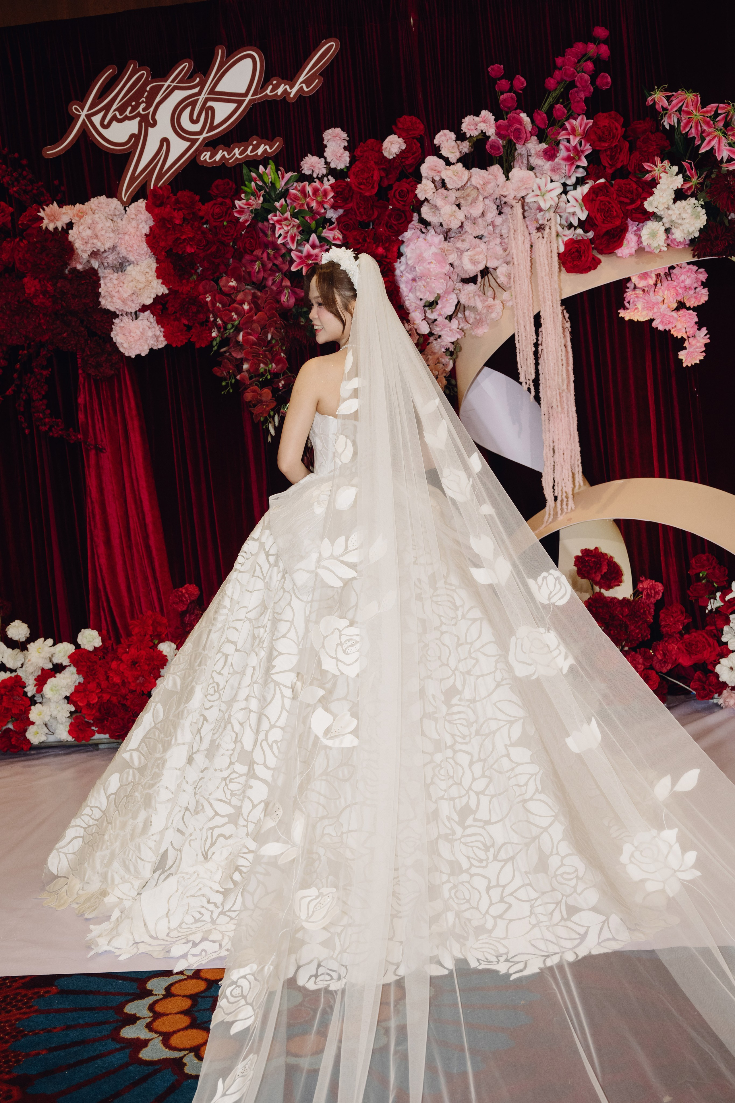 Zhang + Dinh | Photojournalism. BenColor Studio