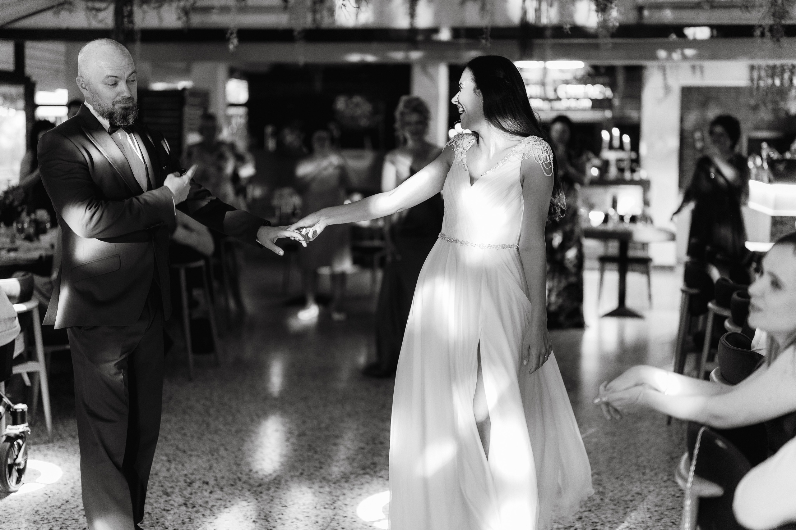 Nunta de septembrie — Anca & Silviu. Fotografi de nunta in Bucuresti, Iulia si Stefan Ovidiu