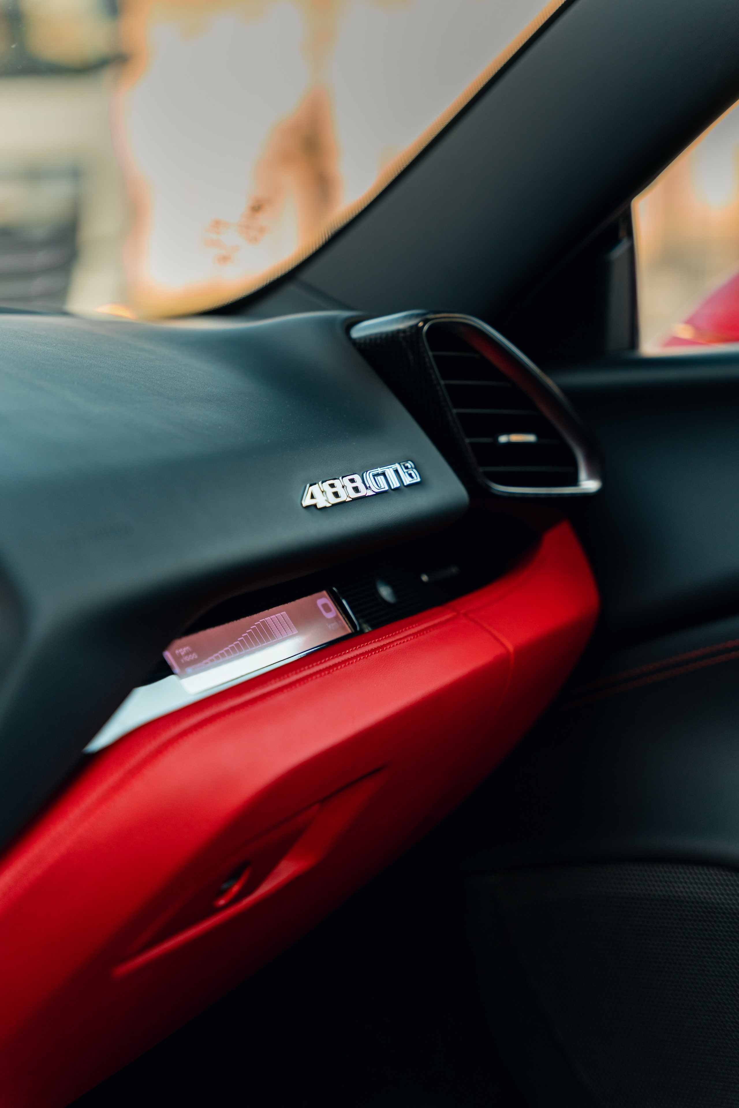 Ferrari 488 GTB. Photographer in Paris — Vitalii Motruk