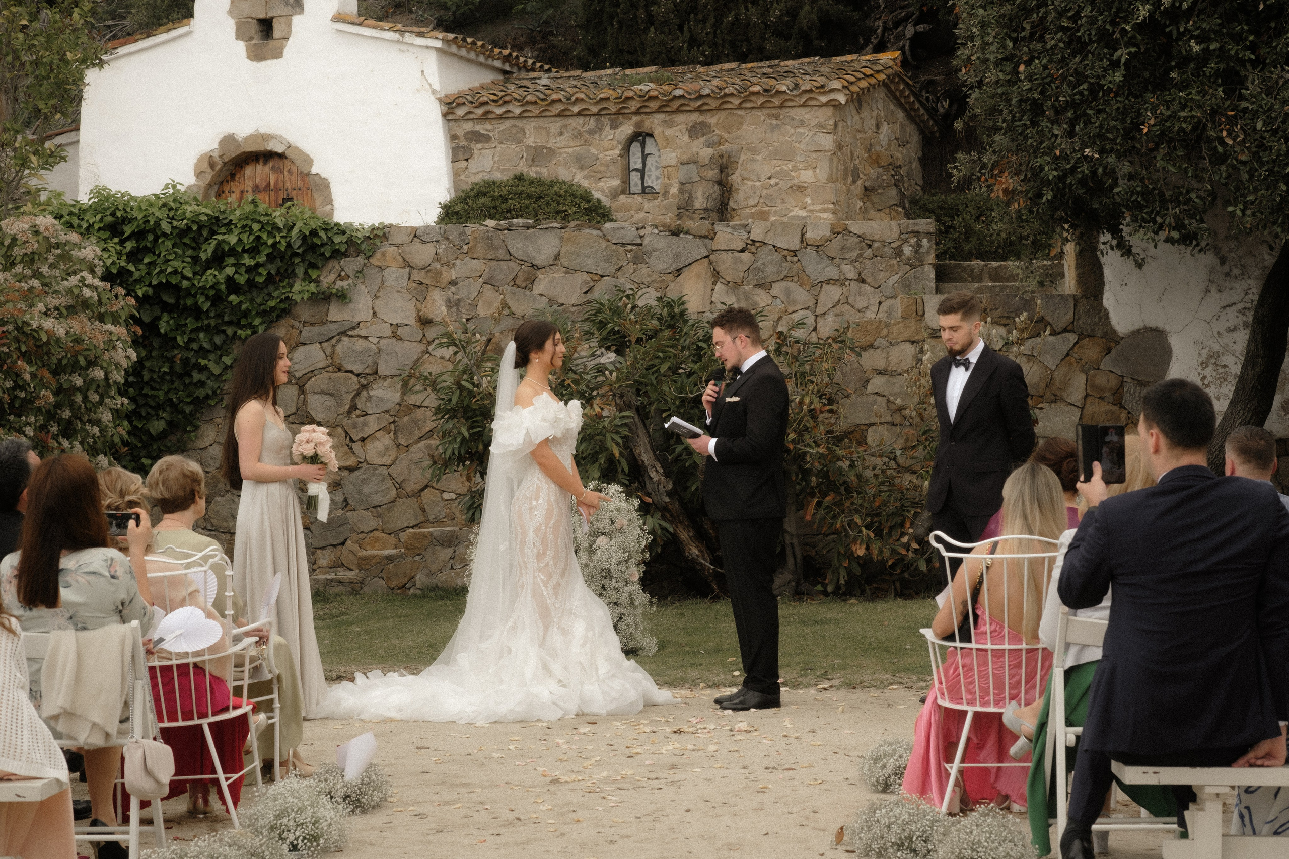 Katarzyna & Jan. Masia Santa Monica. Paola wedding photographer / videographer in Barcelona