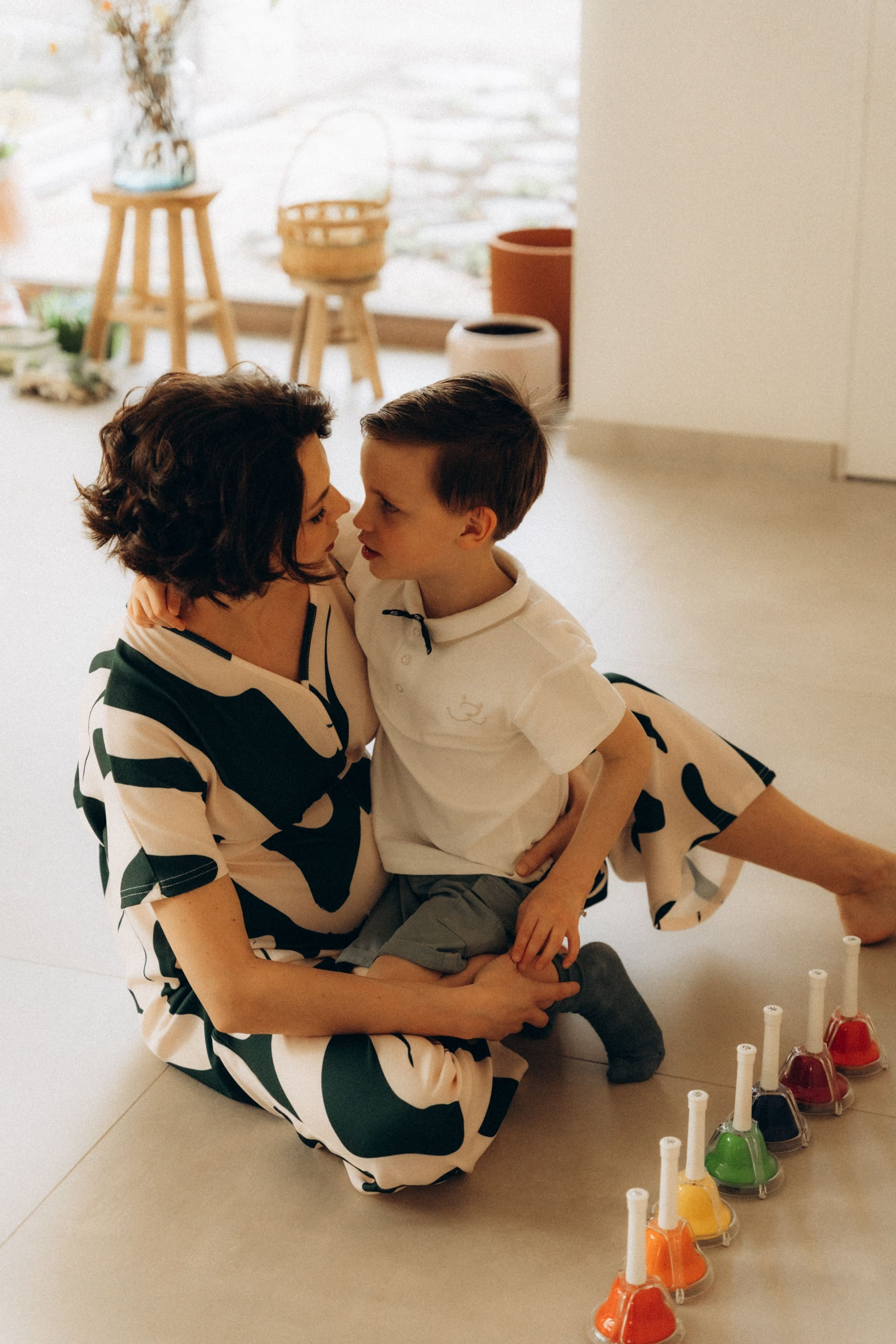 Warme familie fotoshoot. Little Birdie – Jouw familie- en huwelijksfotograaf in België en daarbuiten