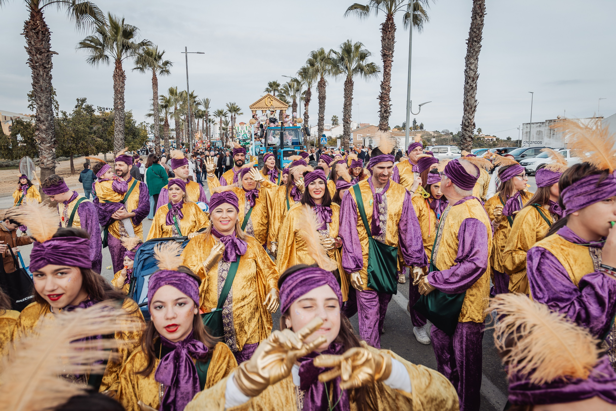 Los colores y la magia de la Cabalgata de Reyes reflejados en Gaspar. Bolery Fotografía
