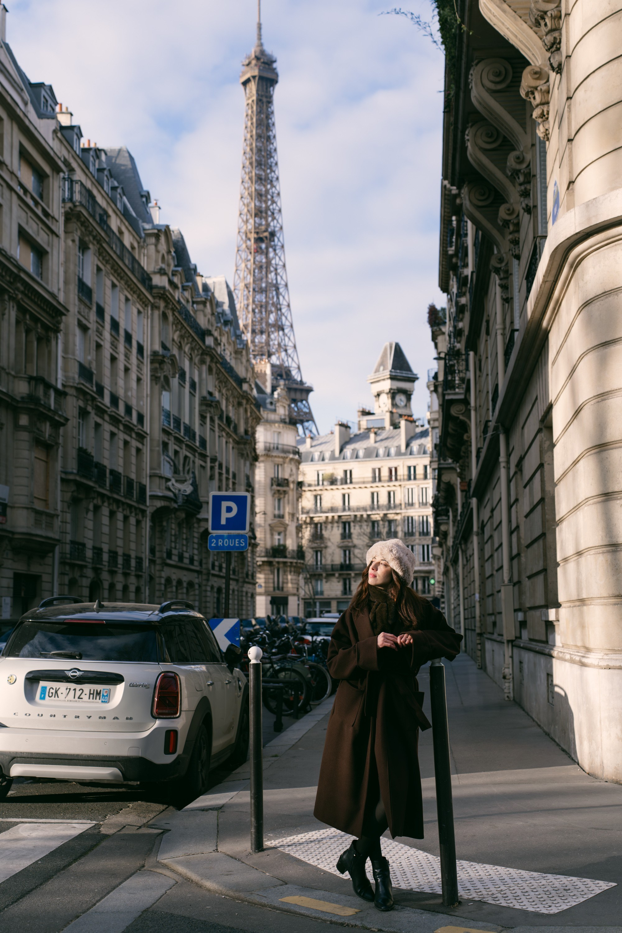 Solo Portrait session: Eiffel Tower. Paris Photographer & Videographer