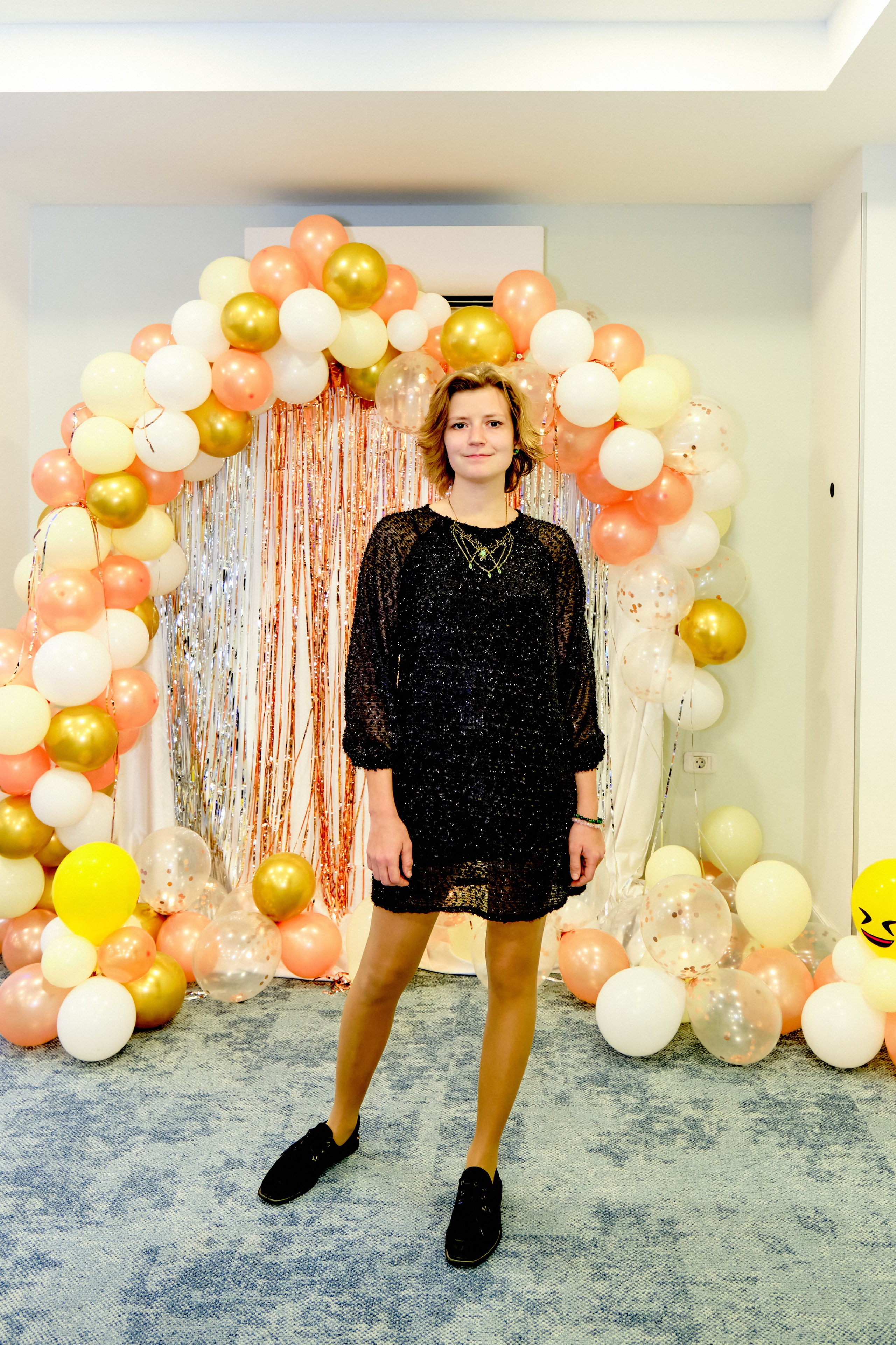 Фоторепортаж з благодійного Новорічного балу у Чорногорії. Портретний фотограф Альона Новгородцева