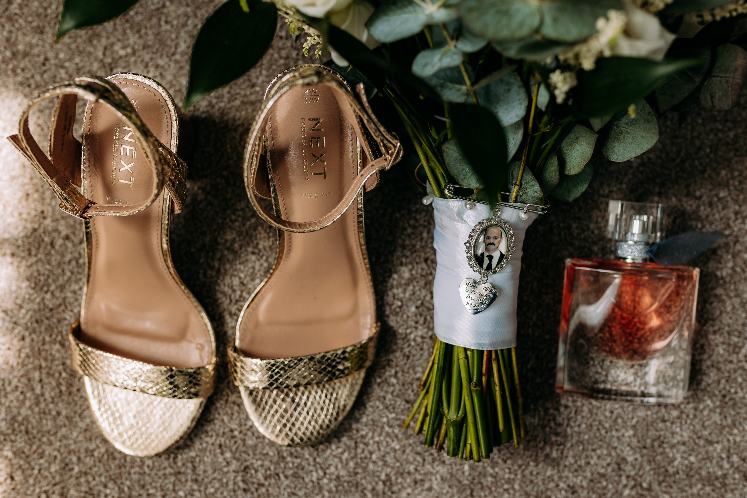 Nuntă Florinela & Răzvan. Acasa