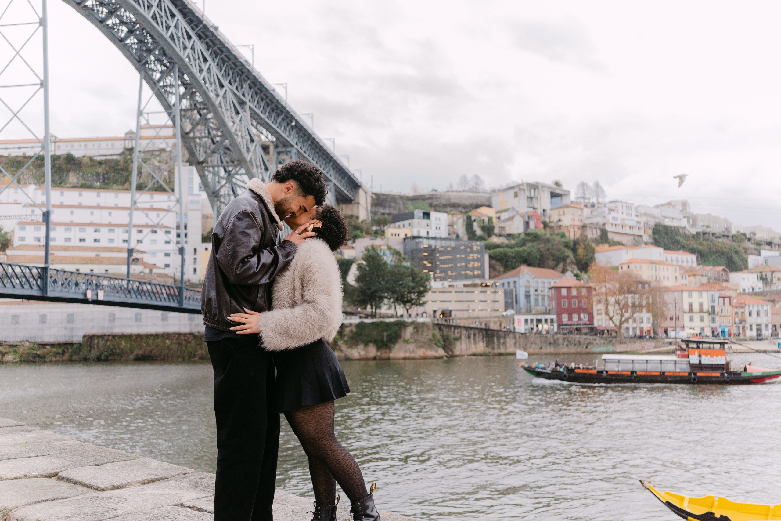 Emily e Mikael. Davi Valente