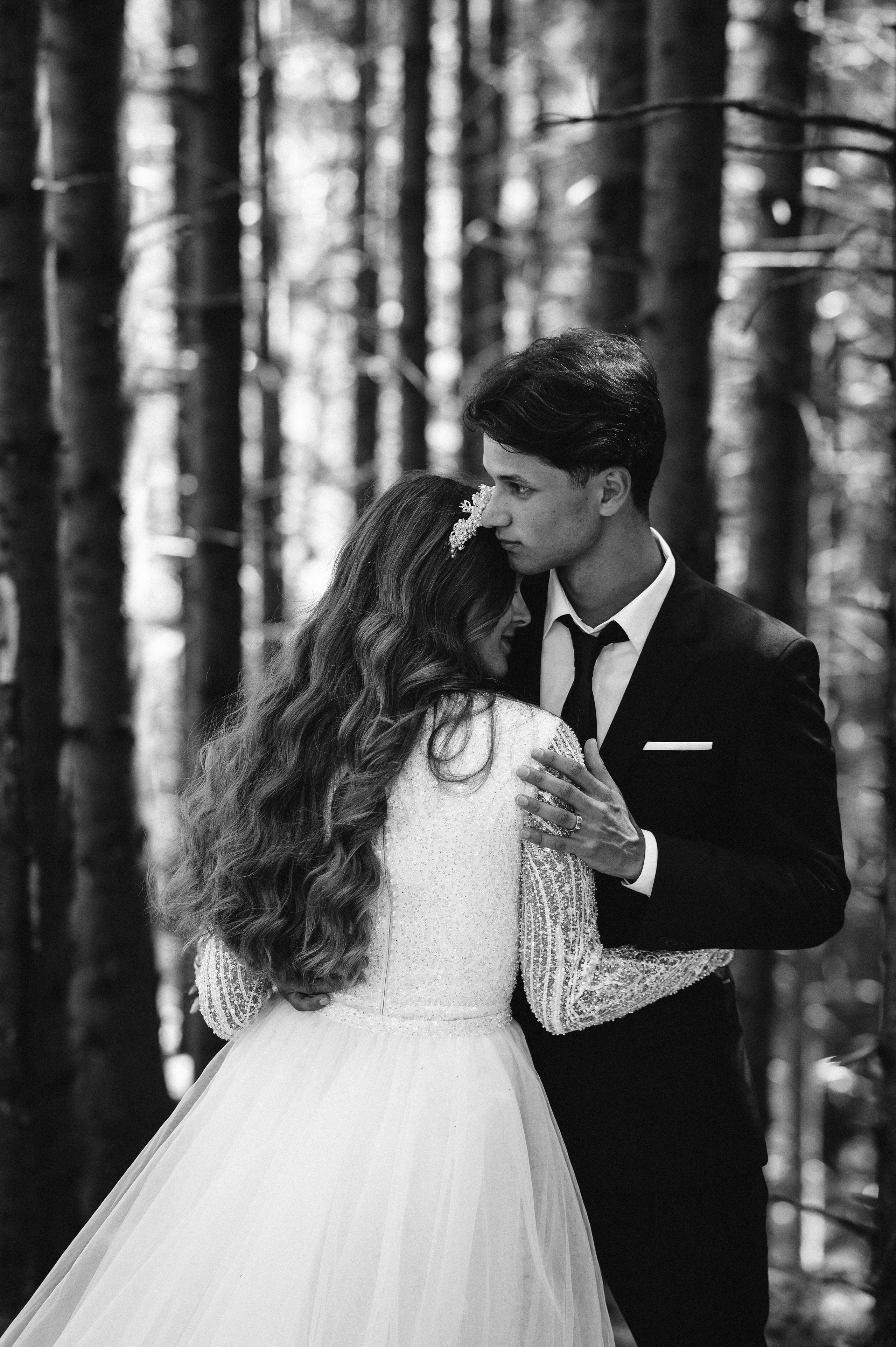 Cornel si Elisa. Valentin Melen - fotograf de nunta 🤍