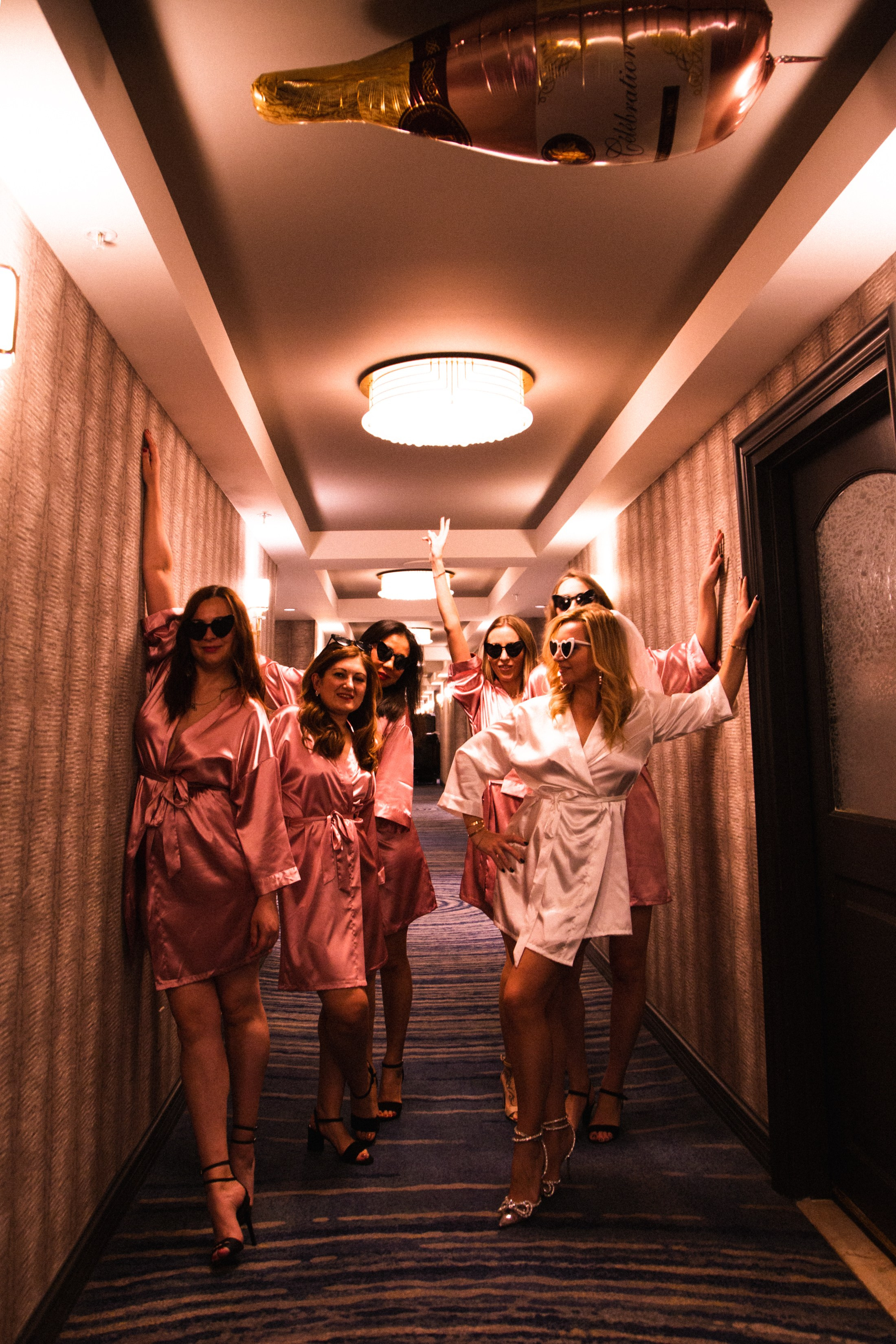 Bachelorette Party in Vegas. Wedding & elopement photographer Viktoriya Kravtsov. Las Vegas