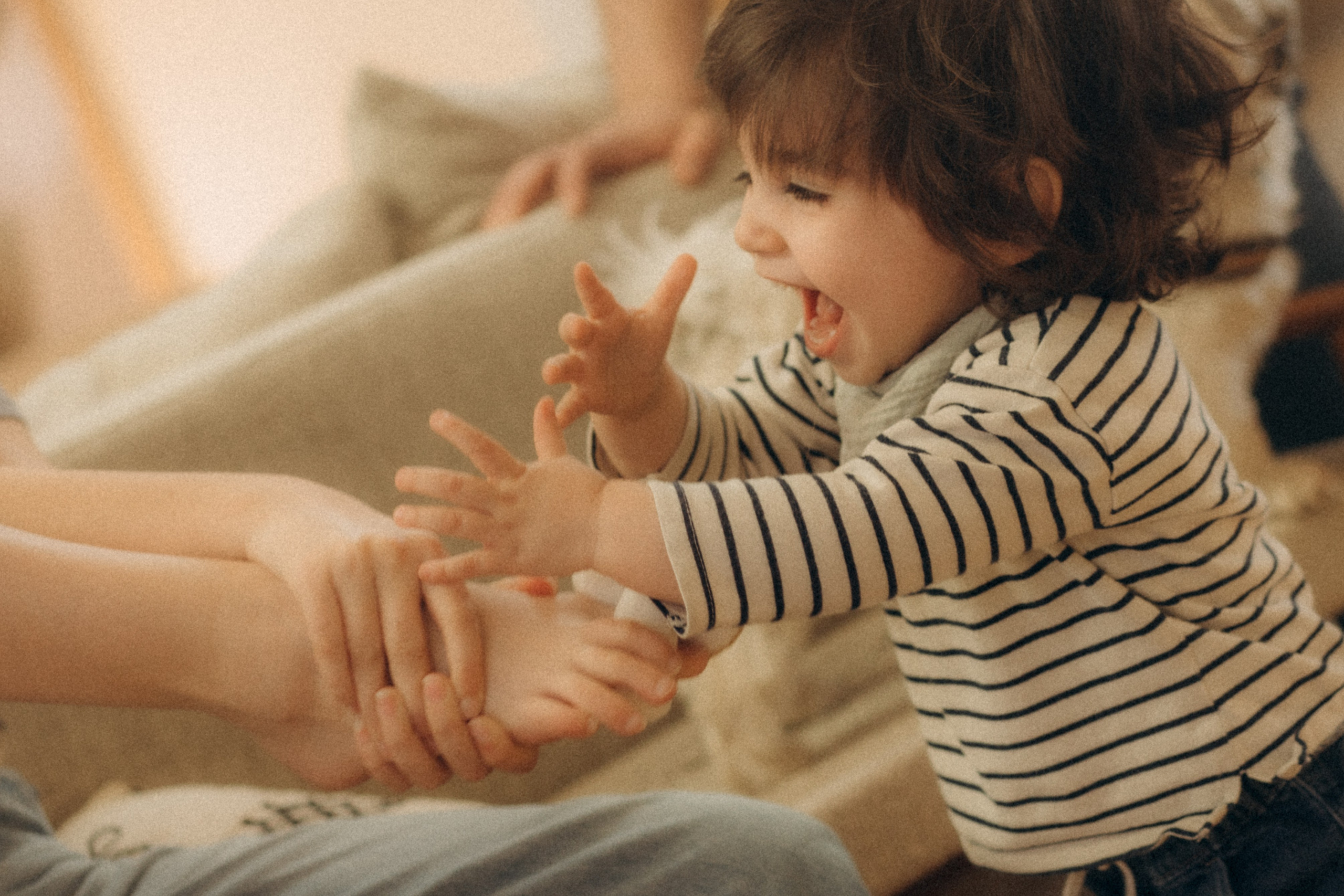 FAMILLE. Je suis Olga, votre photographe de famille à Metz et dans toute la France
