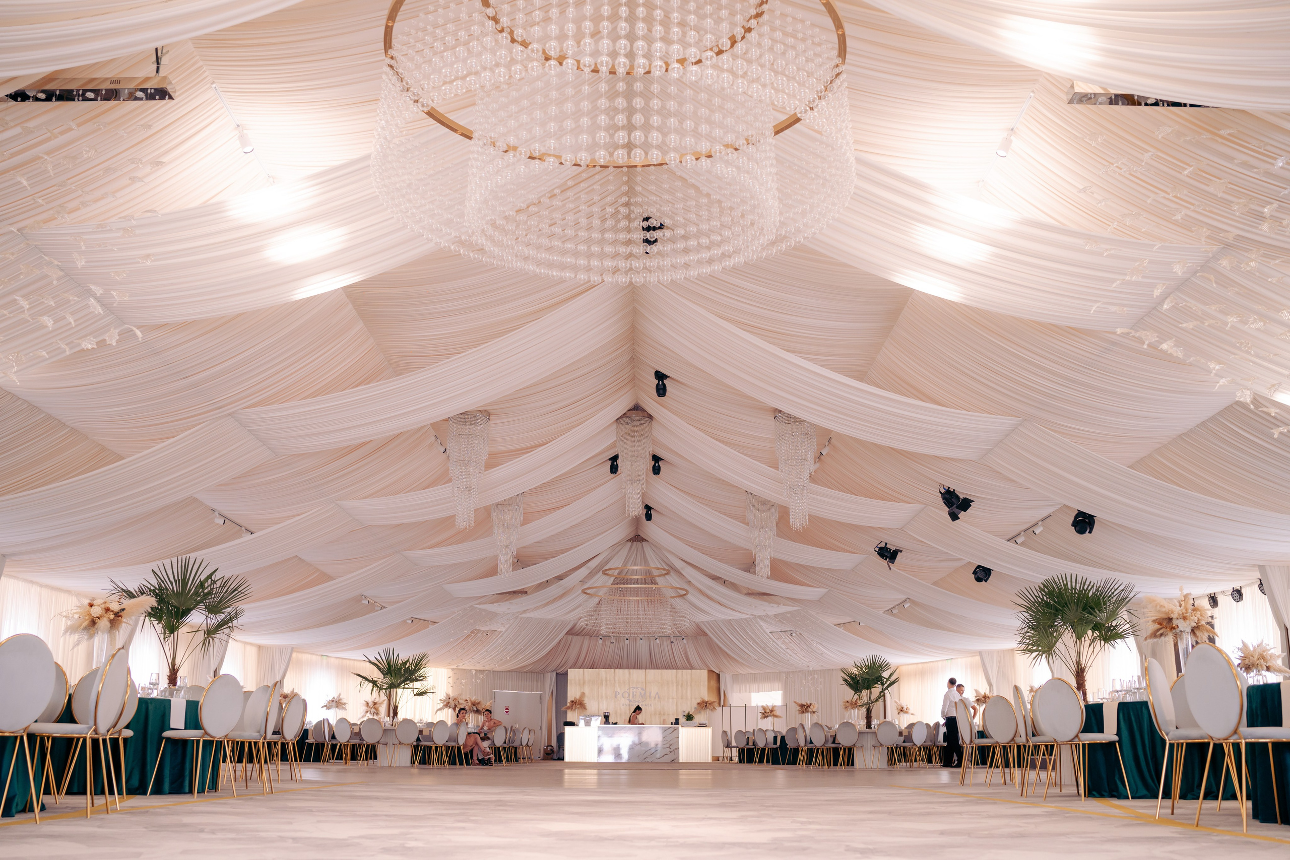 Emilia & Ionut. CC Photography \ Fotograf Profesionist \ Evenimente