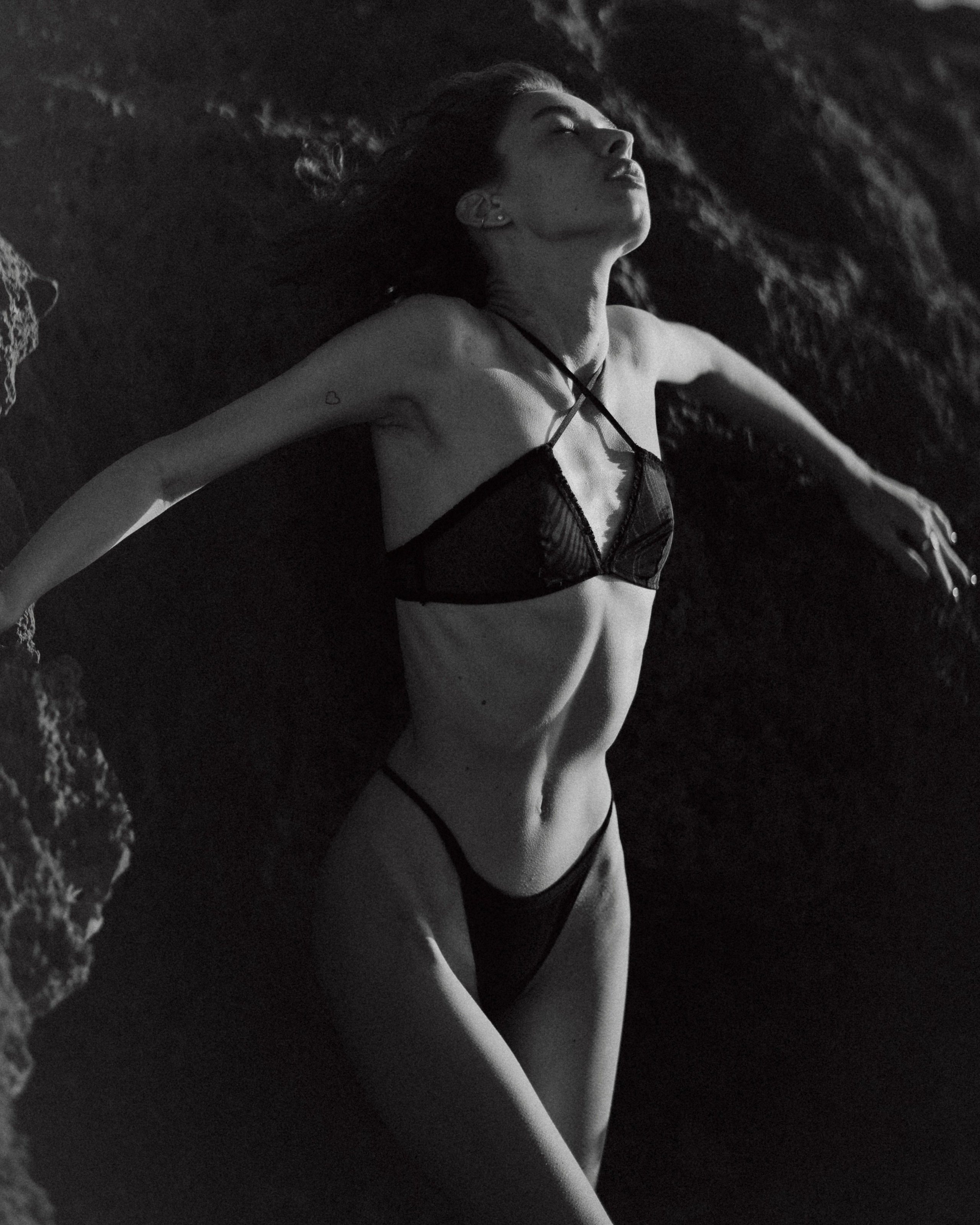 IRA. Photographer Inna Mendelson