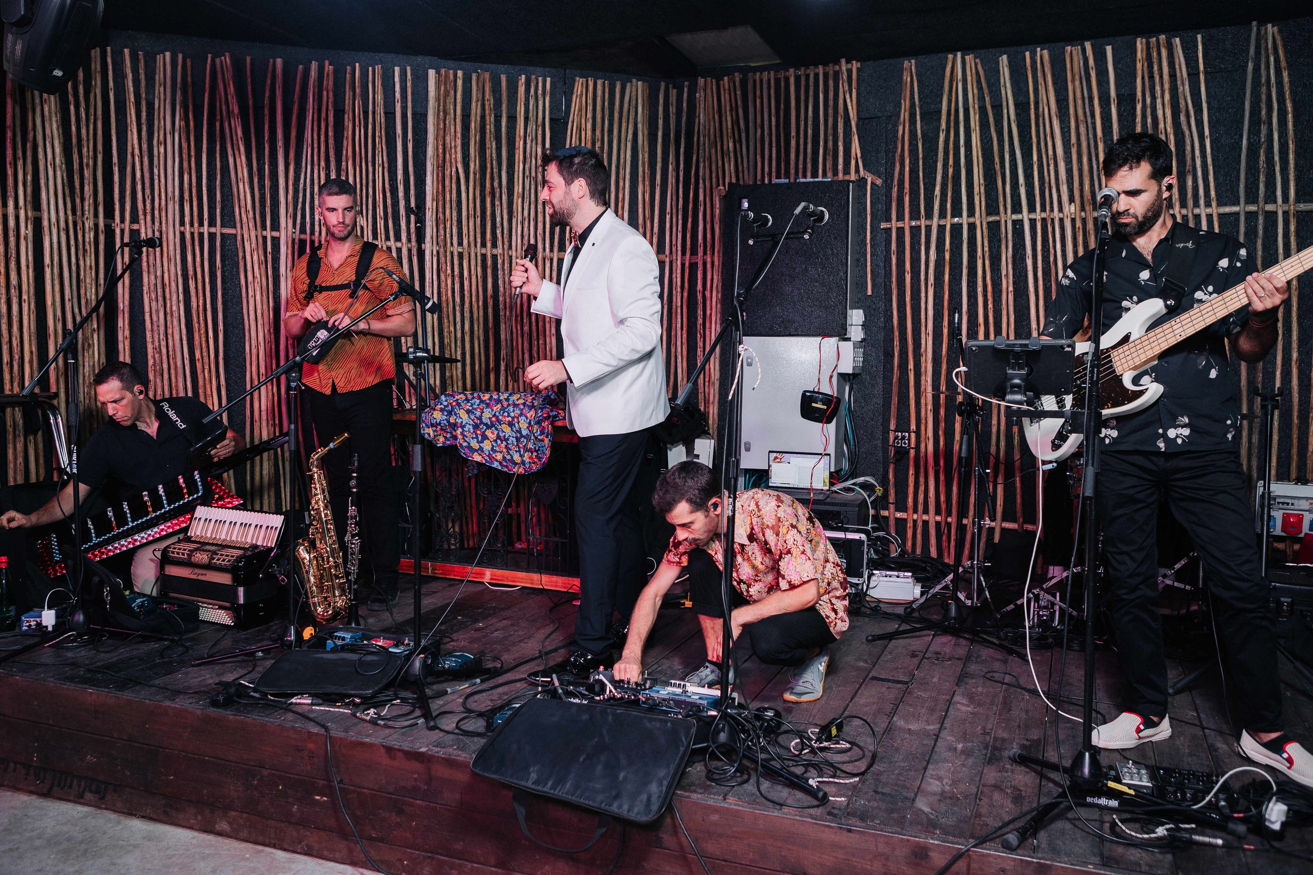 WEDDING OUT OF CITY. PHOTOGRAPHER IN ISRAEL