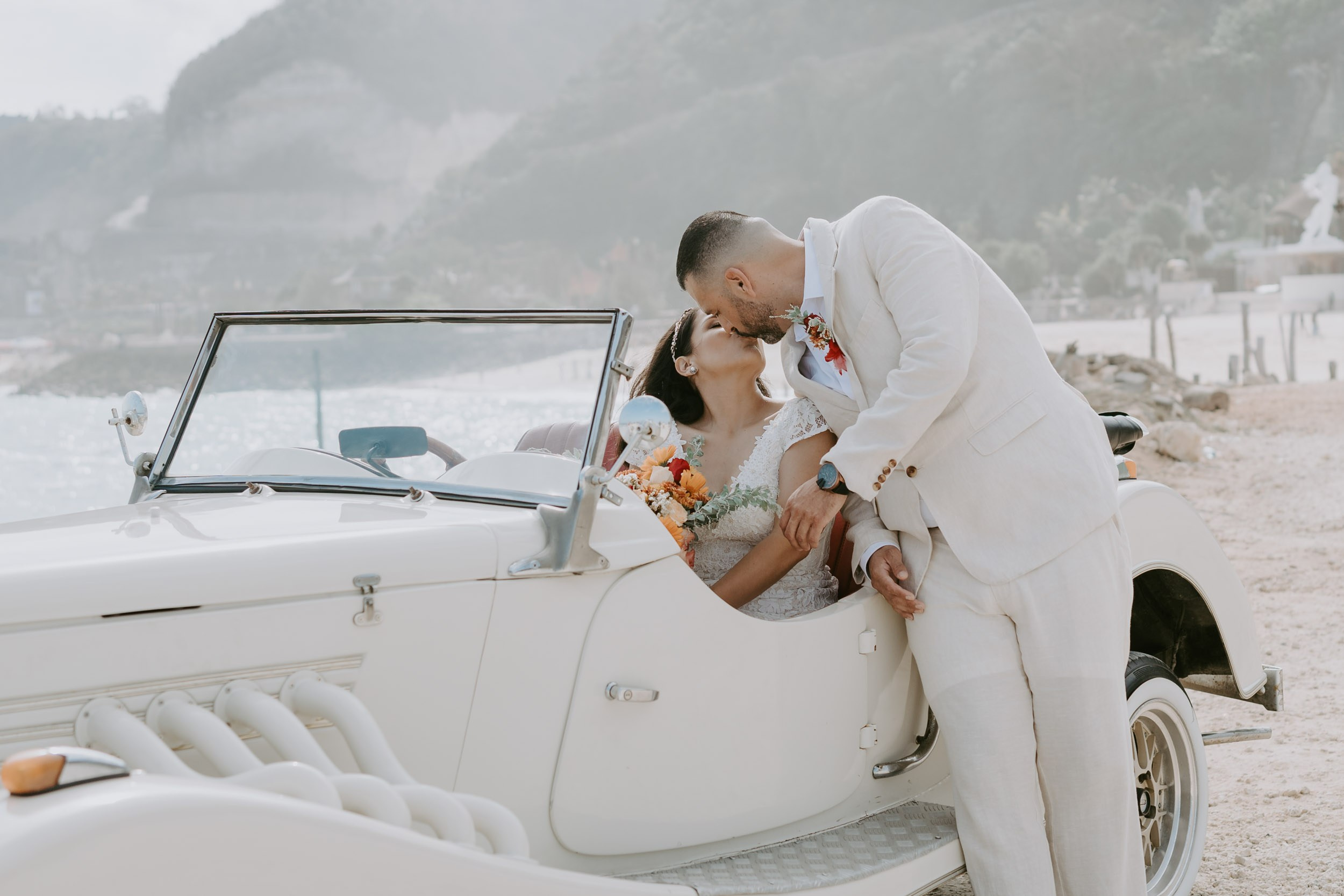 Bernardino & Ana. Female Photographer in Bali