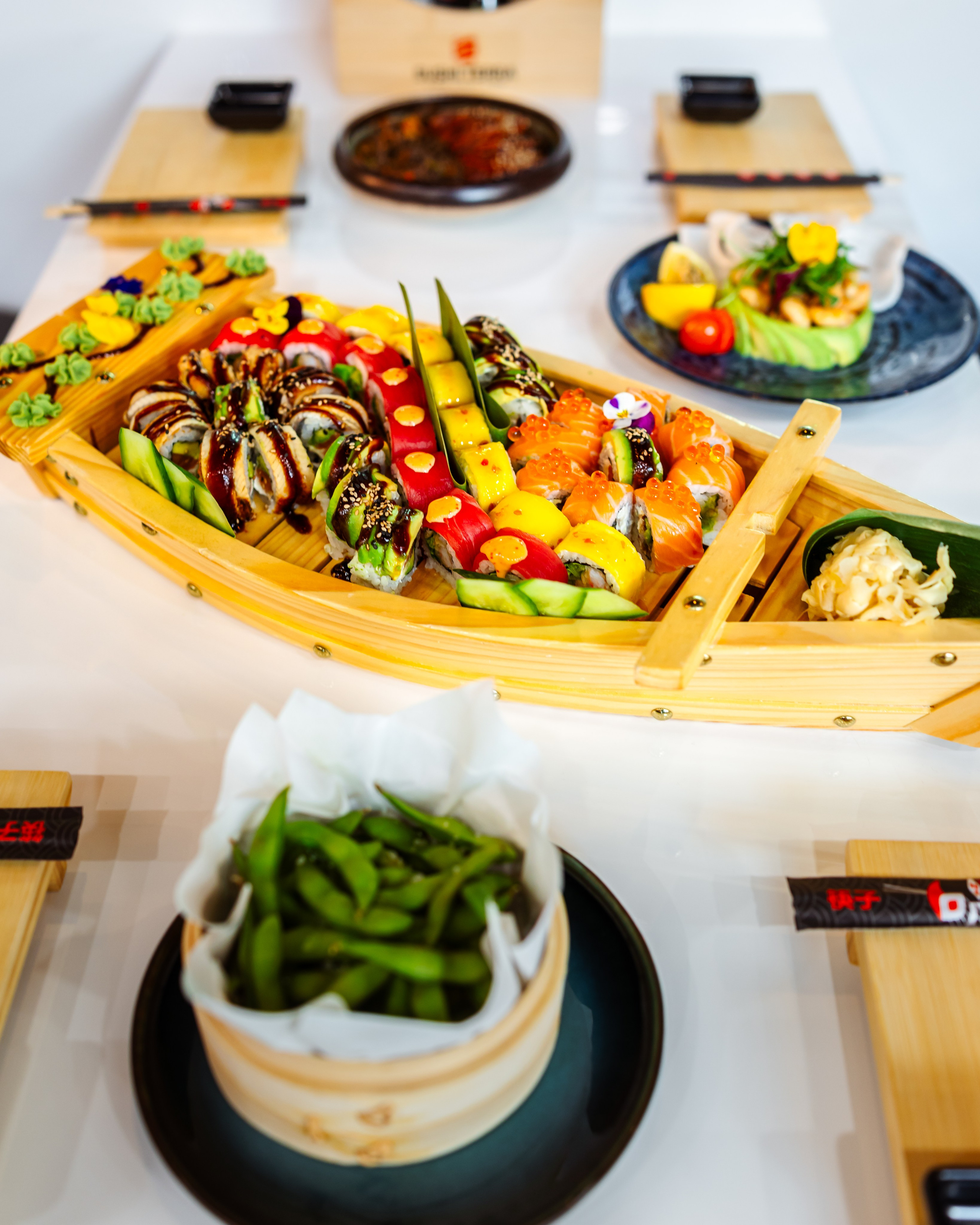 Sushi Terra. Marius Ciocan