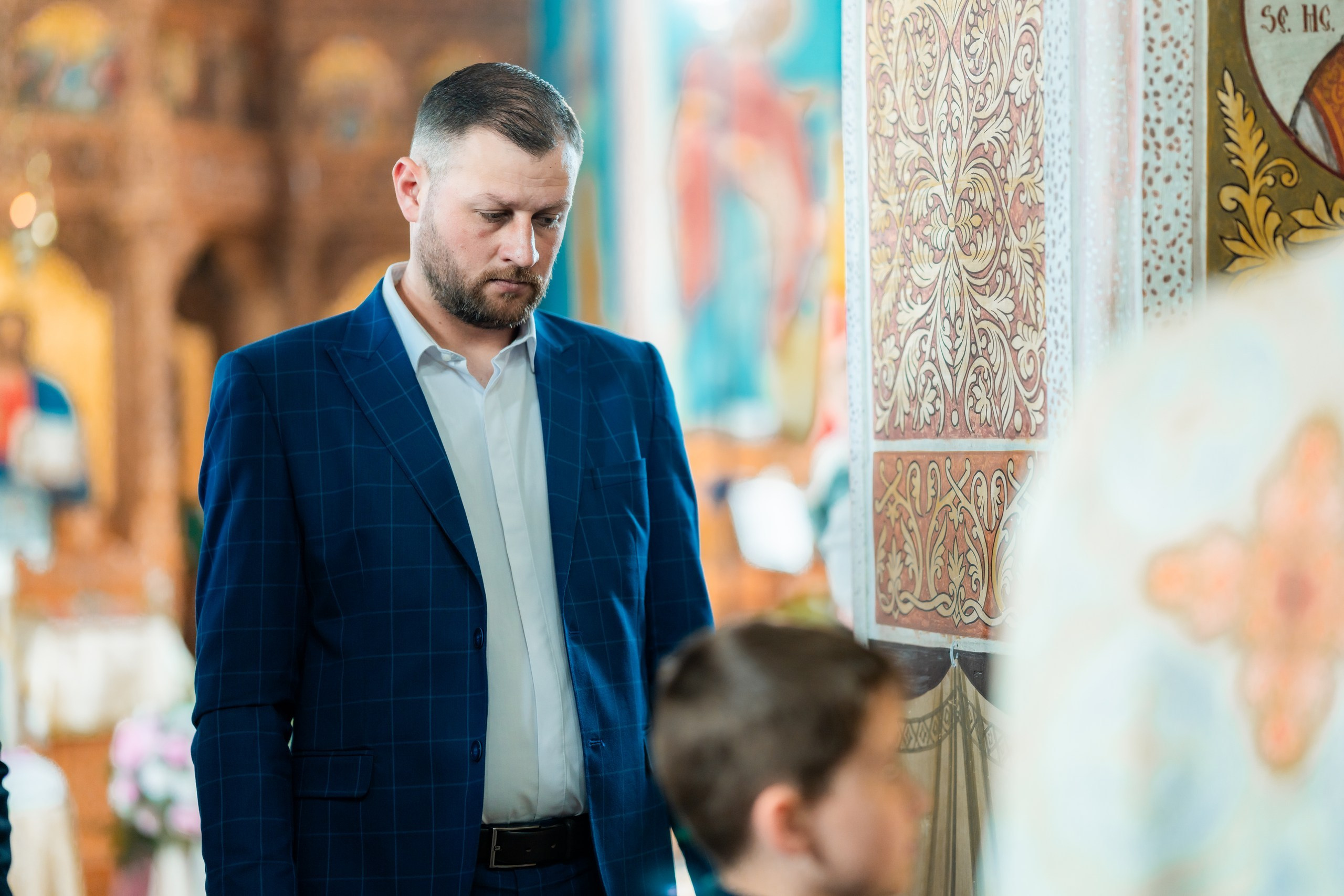 fotograf botez Miruna Parascheva, fotografie botez Botoșani, fotograf Alin Chirilă, amintiri botez, fotografii botez, botez Miruna Parascheva, fotograf copii, fotografie botez în Botoșani-alt="botez Miruna Parascheva, fotografie botez Alin Chirilă, amintiri botez, fotografii emoționante botez Botoșani"-- fotografii-botez-bebelus- amintiri-botez-micuț- moment-sfânt-crestinare- fotografie-emotionanta-botez- detalii-botez-bebelusi- parinti-fericiti-la-botez- fotograf-botez-profesionist- botez-in-biserica-ortodoxa- micuț-botezat-cu-emoție- zâmbete-și-lacrimi-la-botez- bebeluș-la-cristelniță- decor-botez-colorat- botez-cu-dragoste-și-credință- emotie-pura-la-botez- fotograf-botez-botosani- botez-iasi-suceava-fotograf- amintiri-nepretuite-botez