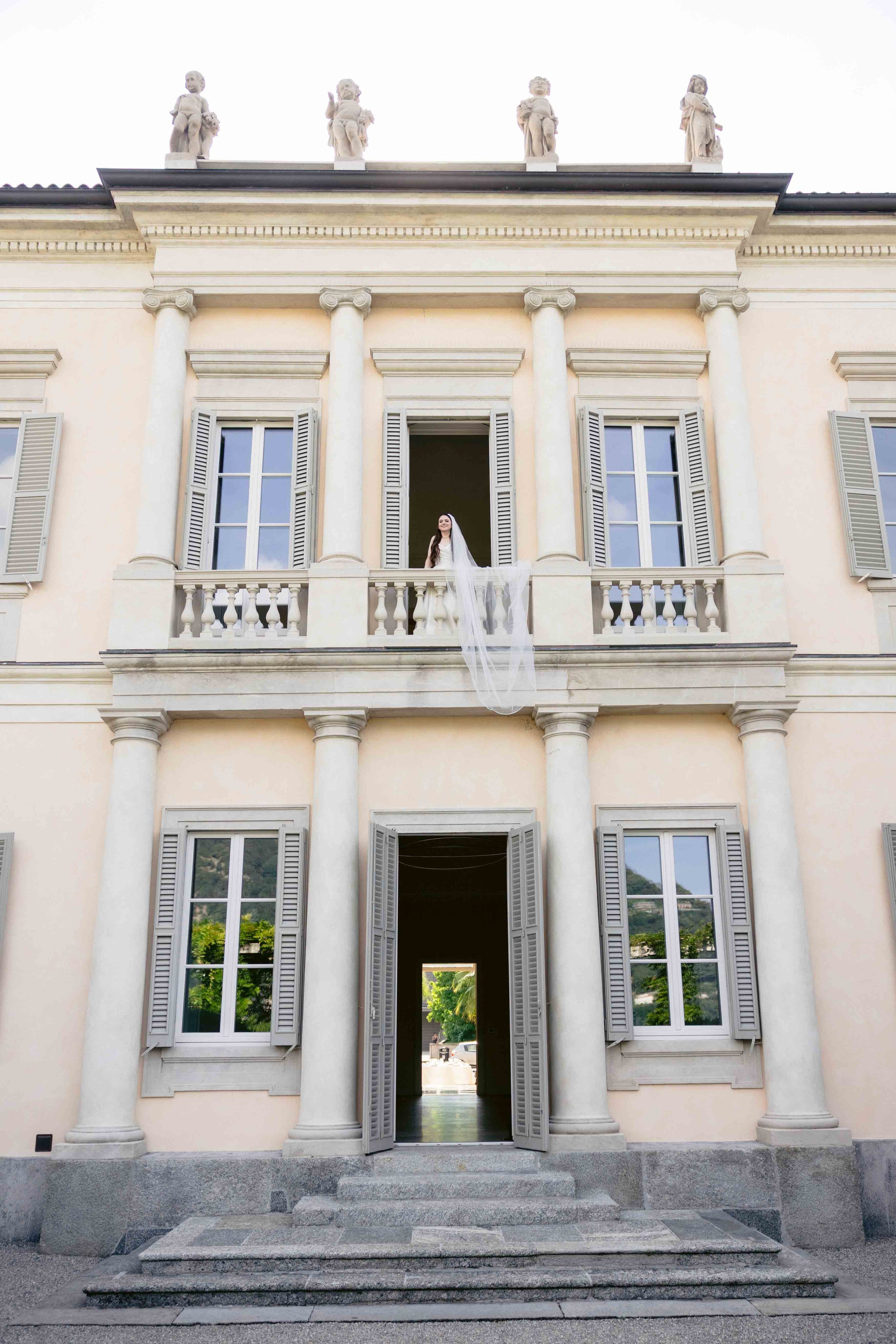 Lake Como Wedding — Villa Carminati Resta. Hochzeitsfotograf Deutschland & Destination Weddings | Moderne Hochzeitsfotografie