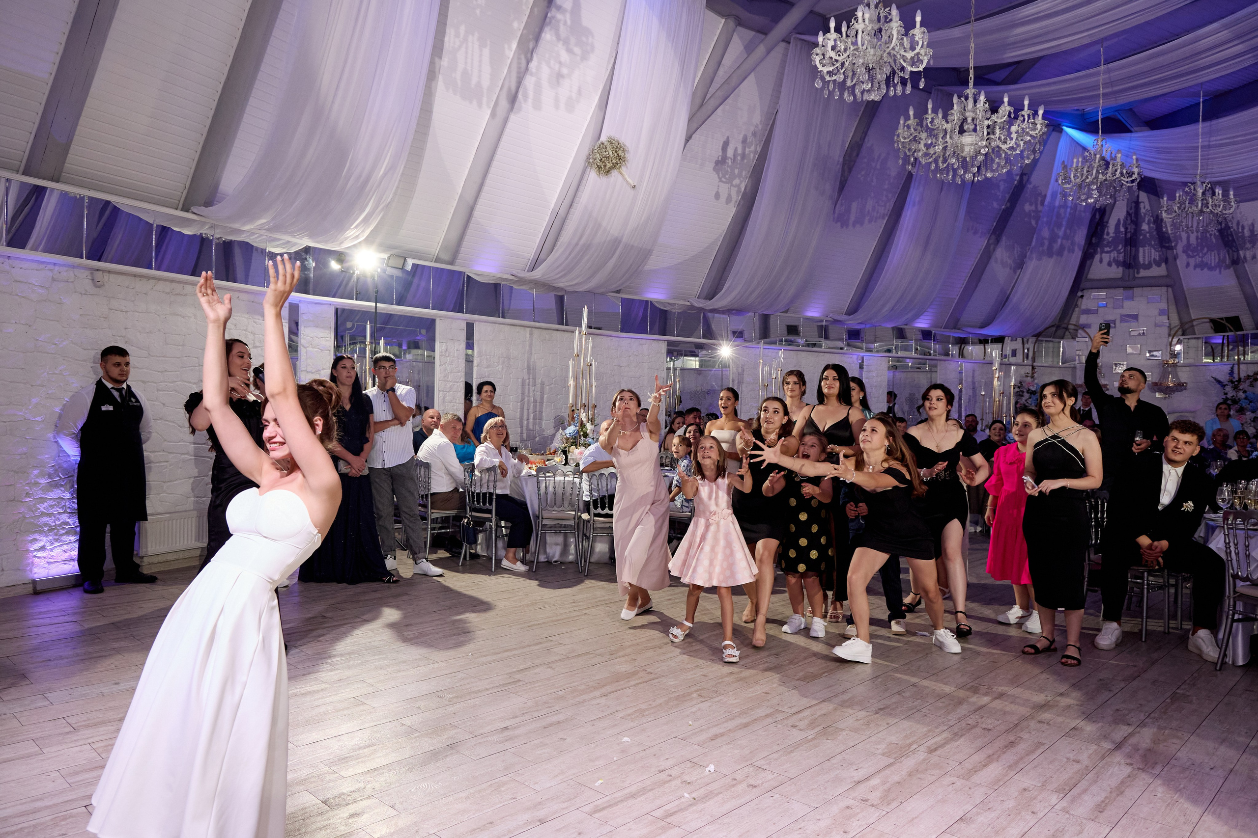 VICTOR & GABI | Villa Garden 2024