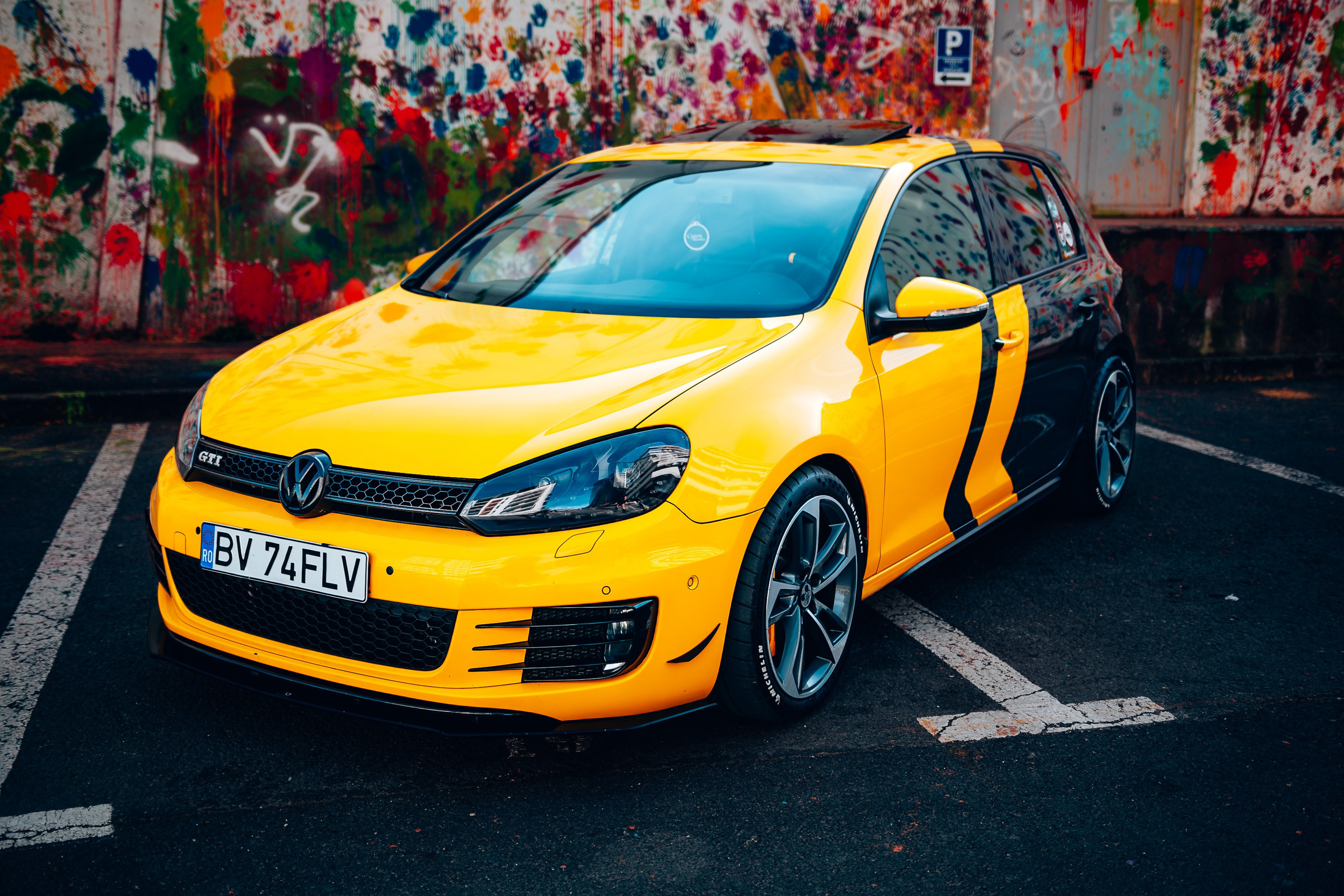 Masini. Ionut Brehuescu — Fotograf