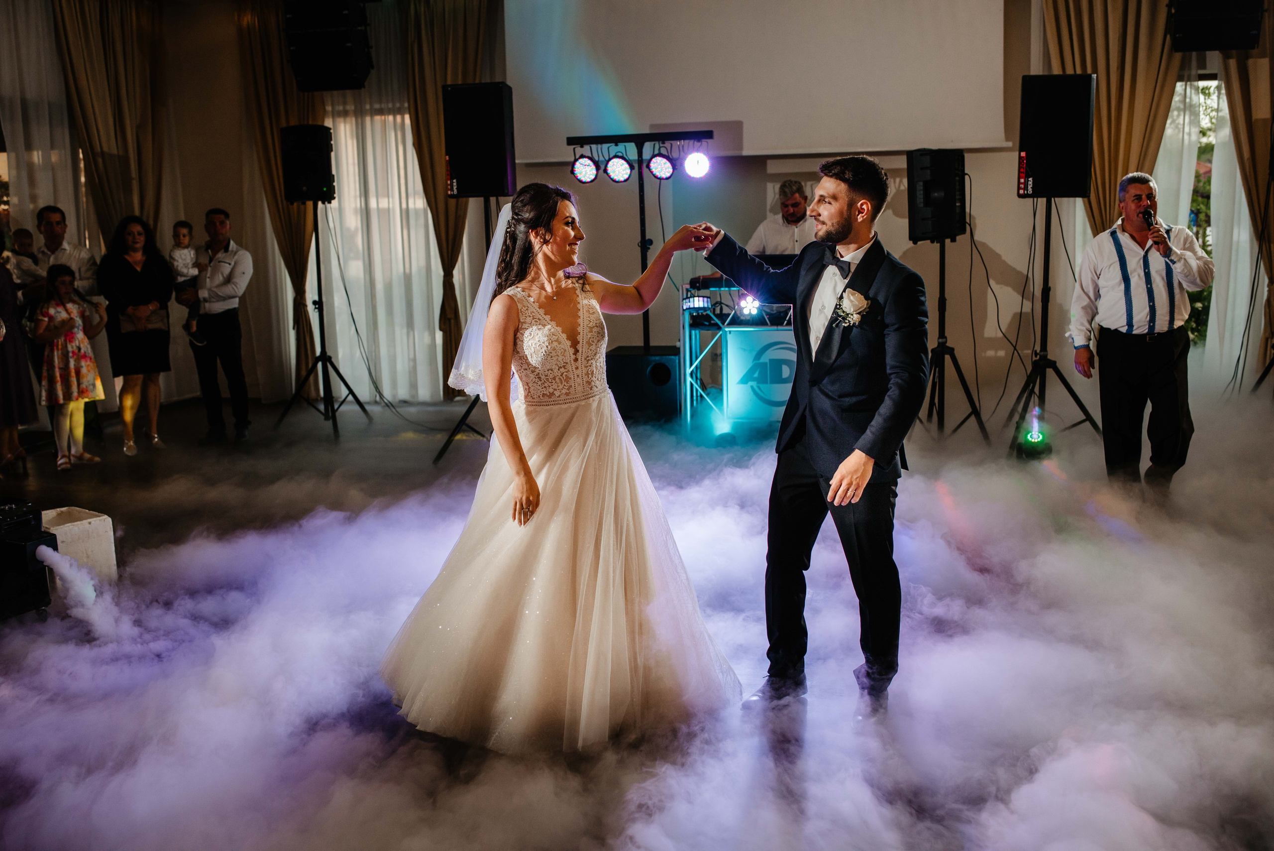 Radu Rahovan Fotograf de nuntǎ Cluj - Alba - Bistrița - Maramureș - Satu Mare - Sǎlaj - Târgu Mureș