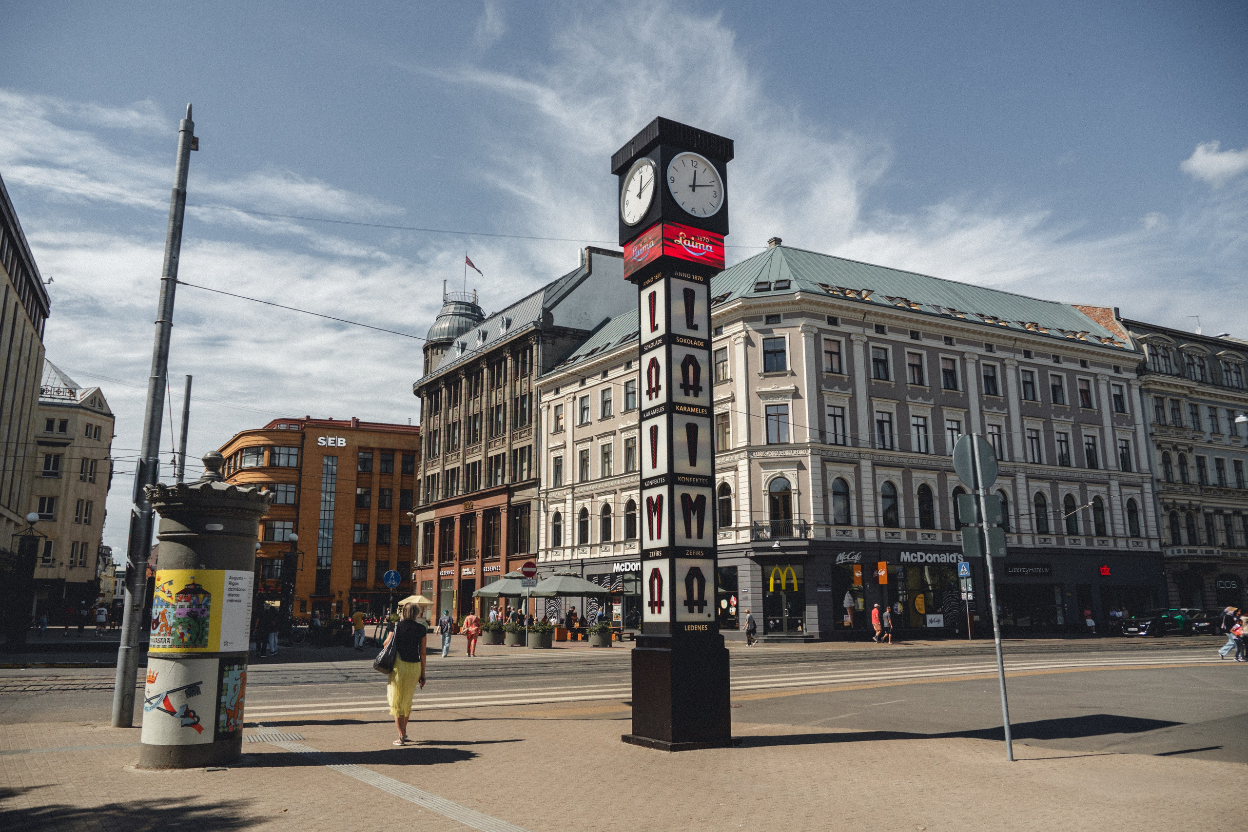 Voyage à Riga. Photographe sur Cote d’Azur. Portraits de familles, couples, enfants, événements