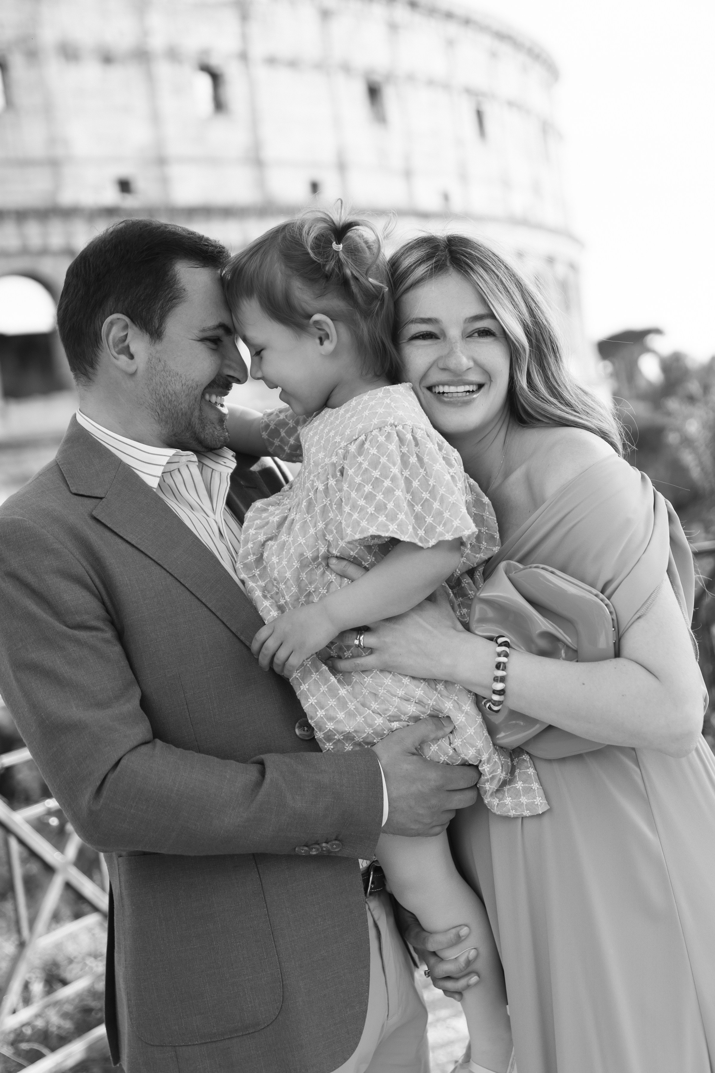 Famaly shooting in Rome. Wedding Photographer Rome Tuscany Como Sicily Puglia Amalfy Italy- Oksana Savenchuk