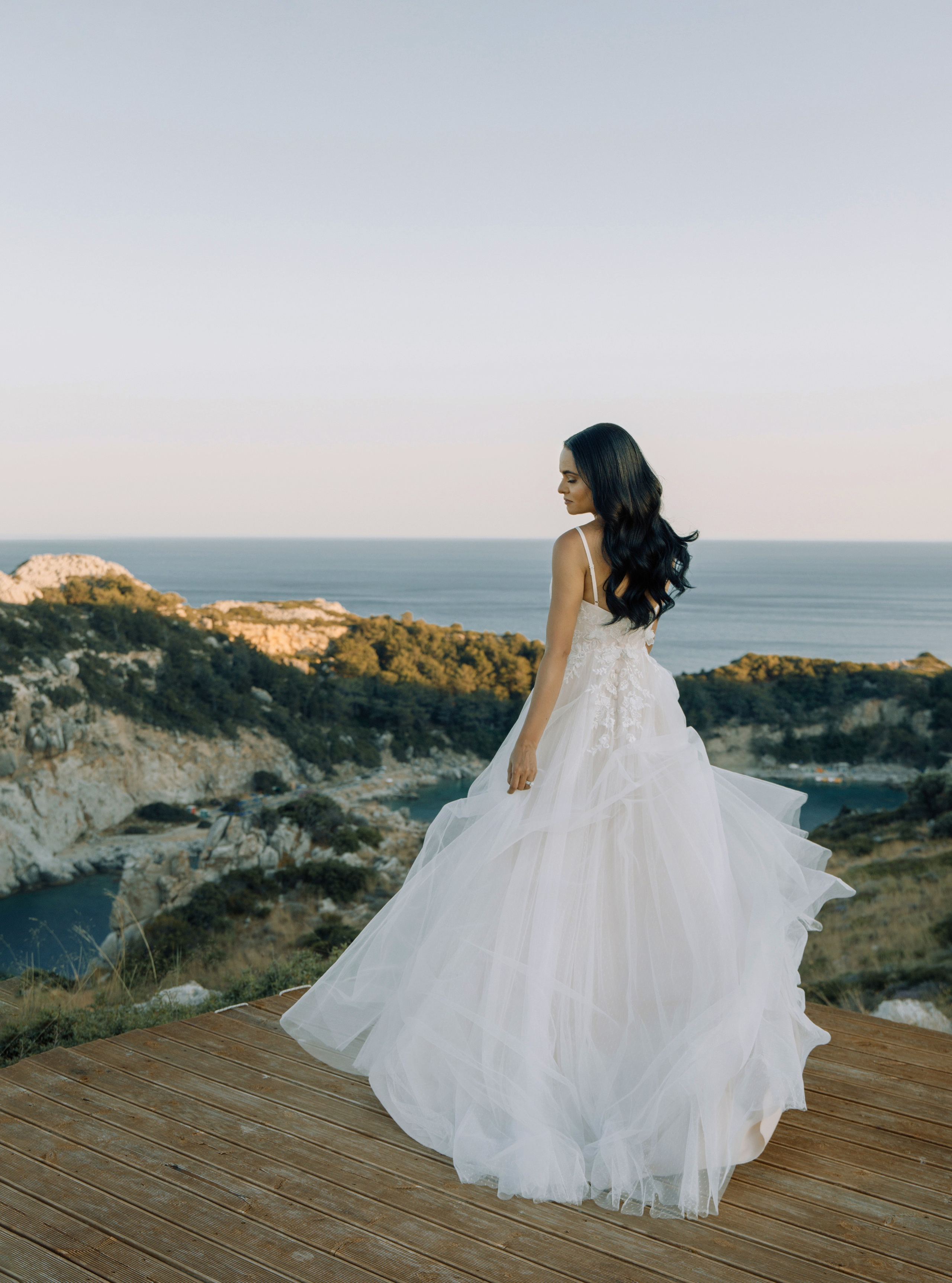 Wind-Kissed. איירין ארט פוטו — צלמת חתונות ופורטרטים ביוון, האי רודוס