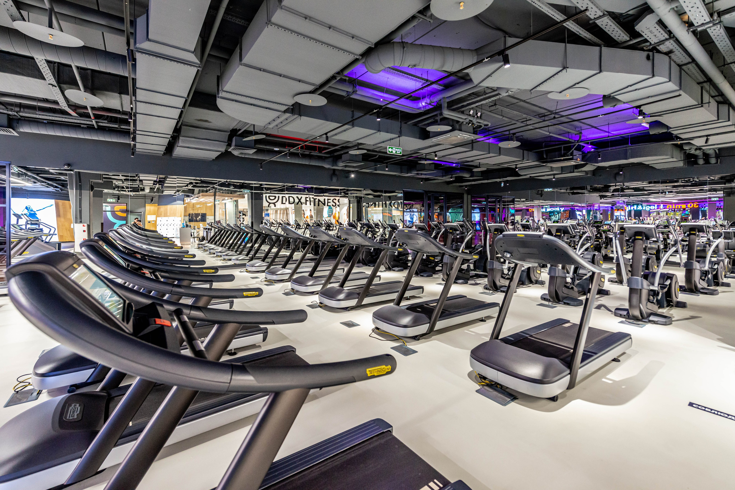 Фитнес-клуб DDX Fitness в Ростокино. PHOTOGRAPHER QUINTANA ROO