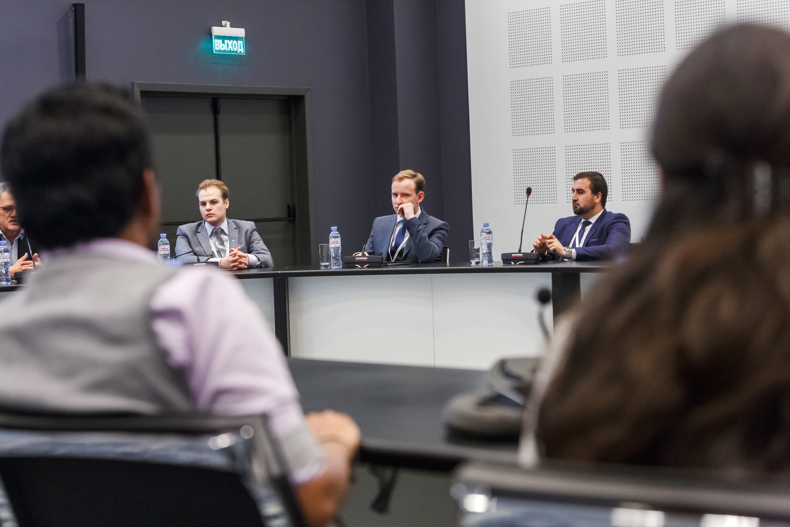 Conferencias. Fotógrafo de retrato, familia y reportajes en Valencia | España | Europa Vitalii Lumier