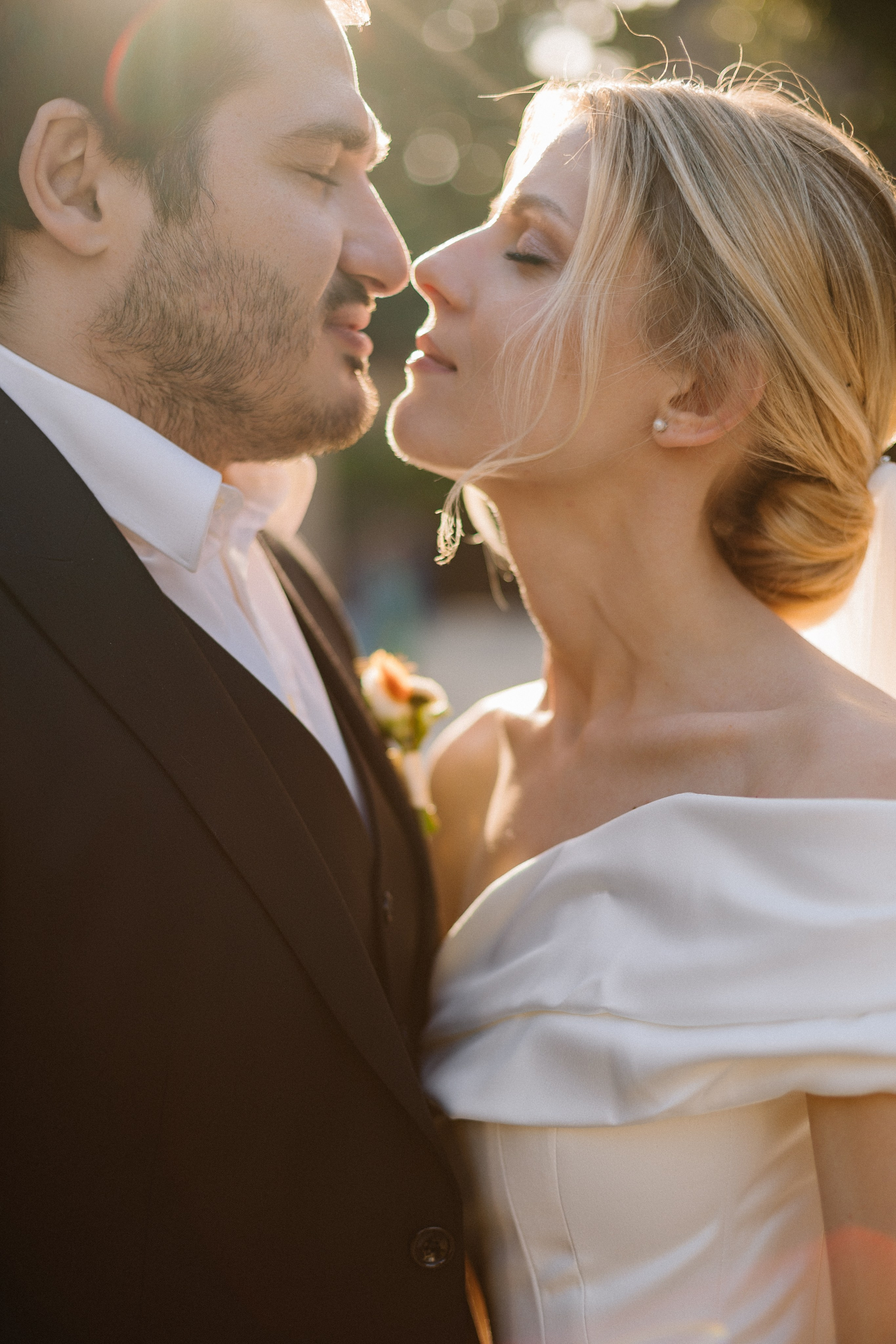 Alexandra & Koba. Photographer Anna Nazarenko